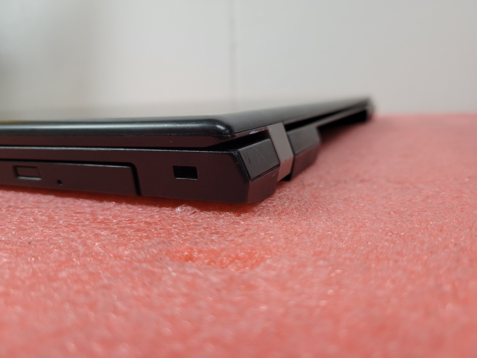 Lenovo ThinkPad E570 i5-7200U 4GB RAM *AS IS/No HDD/No OS/No Battery* | LP488