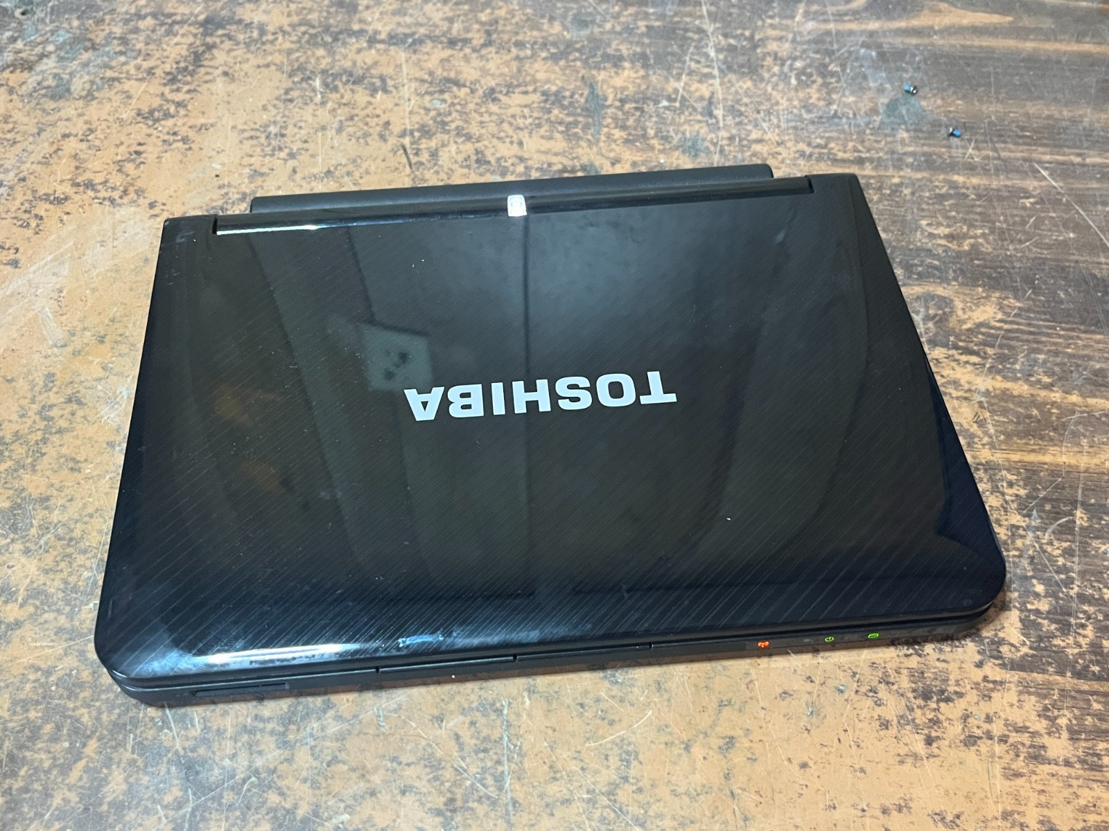 Toshiba NB205 10.1″ Windows 7 Tiny Laptop Intel CPU 1GB 250GB Webcam WIFI