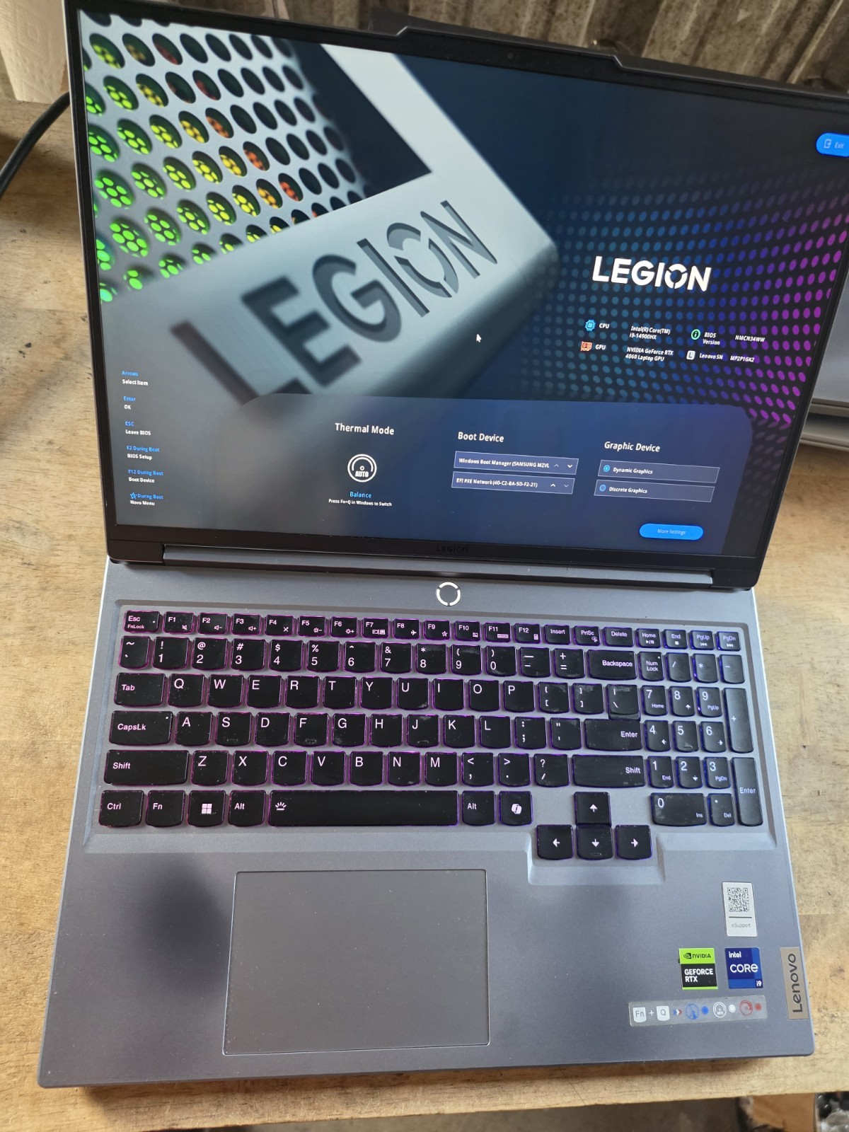 Lenovo LEGION 5 16IRX9 16″ Laptop Intel Core i9-14900HX 32 GB 1 TB Rtx4060 B