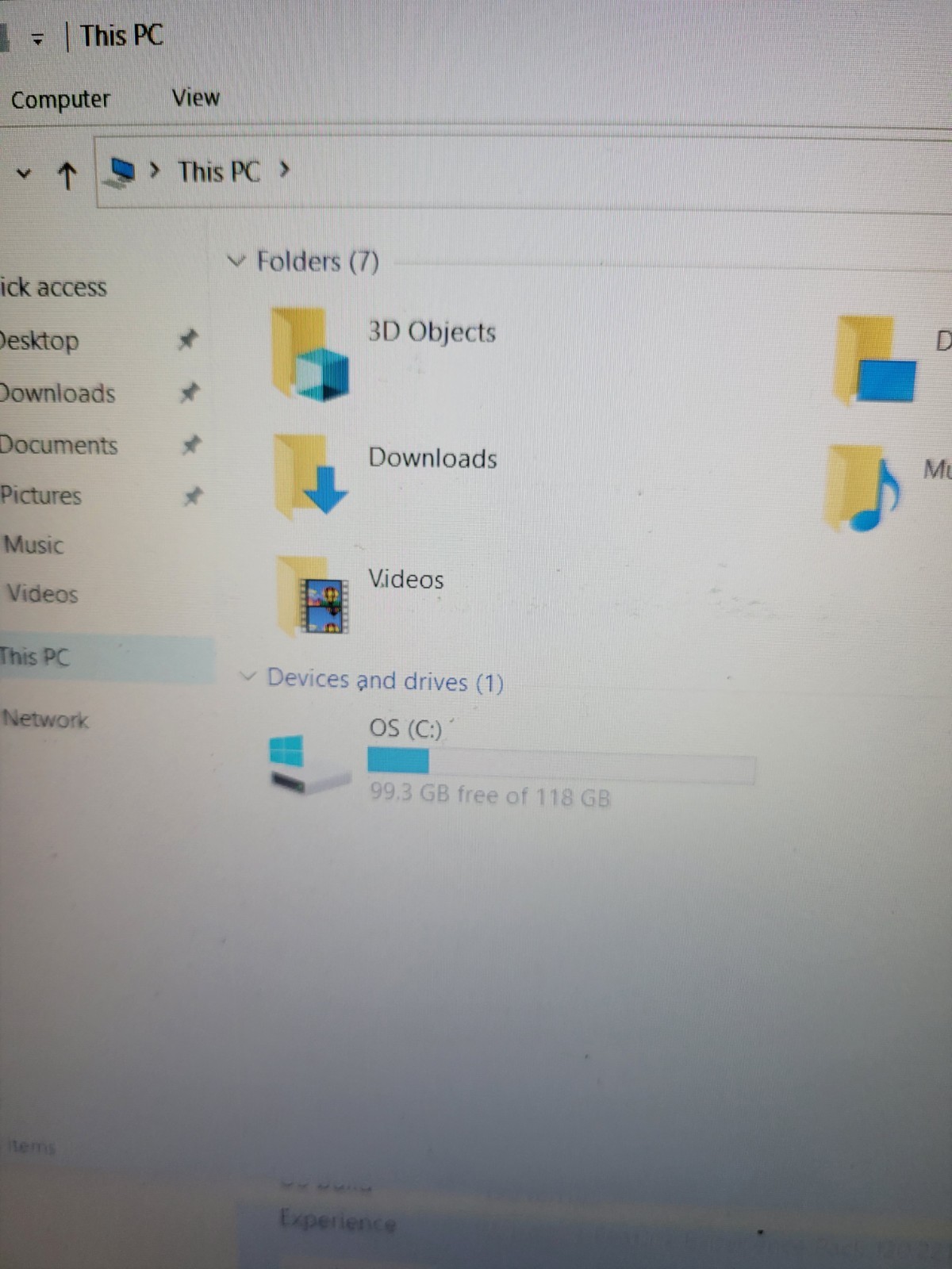 ASUS VivoBook F510Q 15.6″ AMD A12-9720P@2.7GHz 4GB RAM Win10