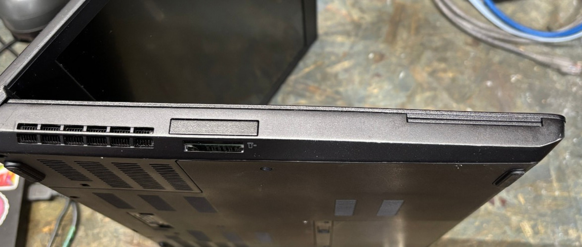 Lenovo ThinkPad P50 Core i7-6700HQ 16GB RAM 512GB NVME Quadro M1000M