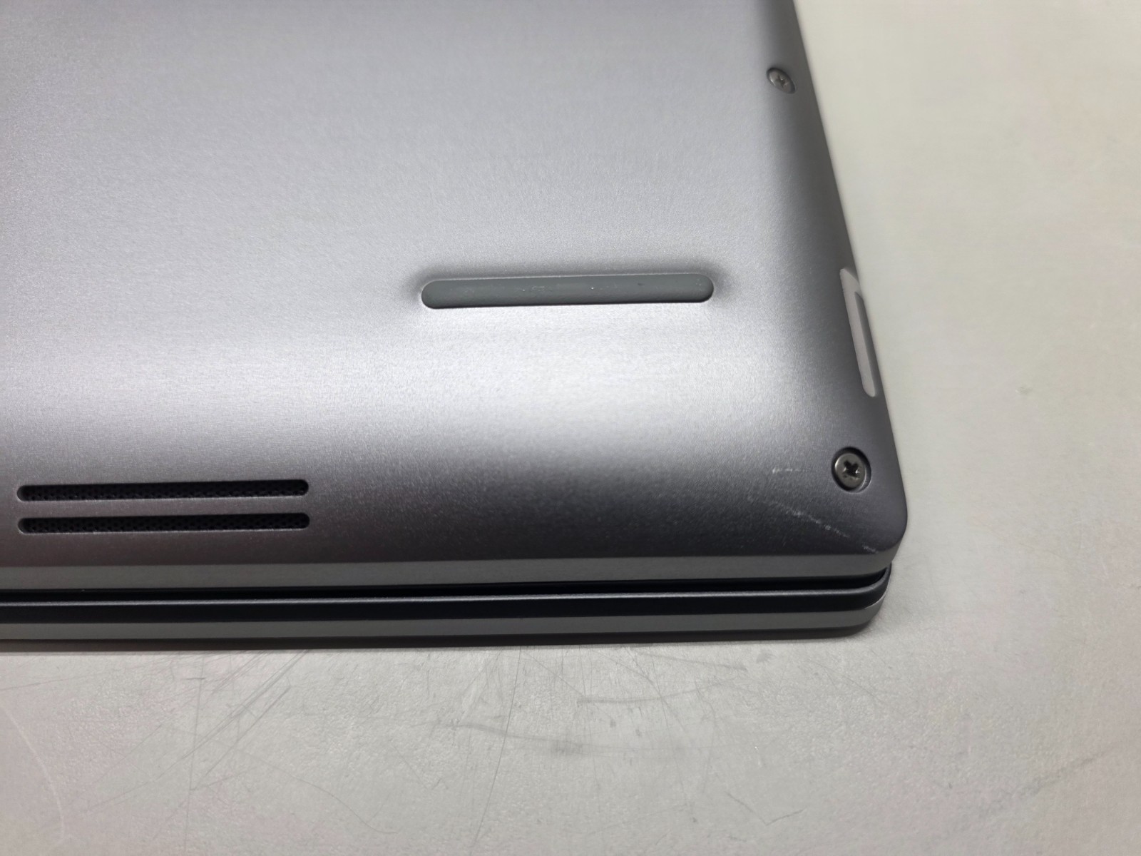Dell Precision 7670 16″ i9-12950HX 2.30GHz 64GB RAM 512GB SSD RTX A1000 READ