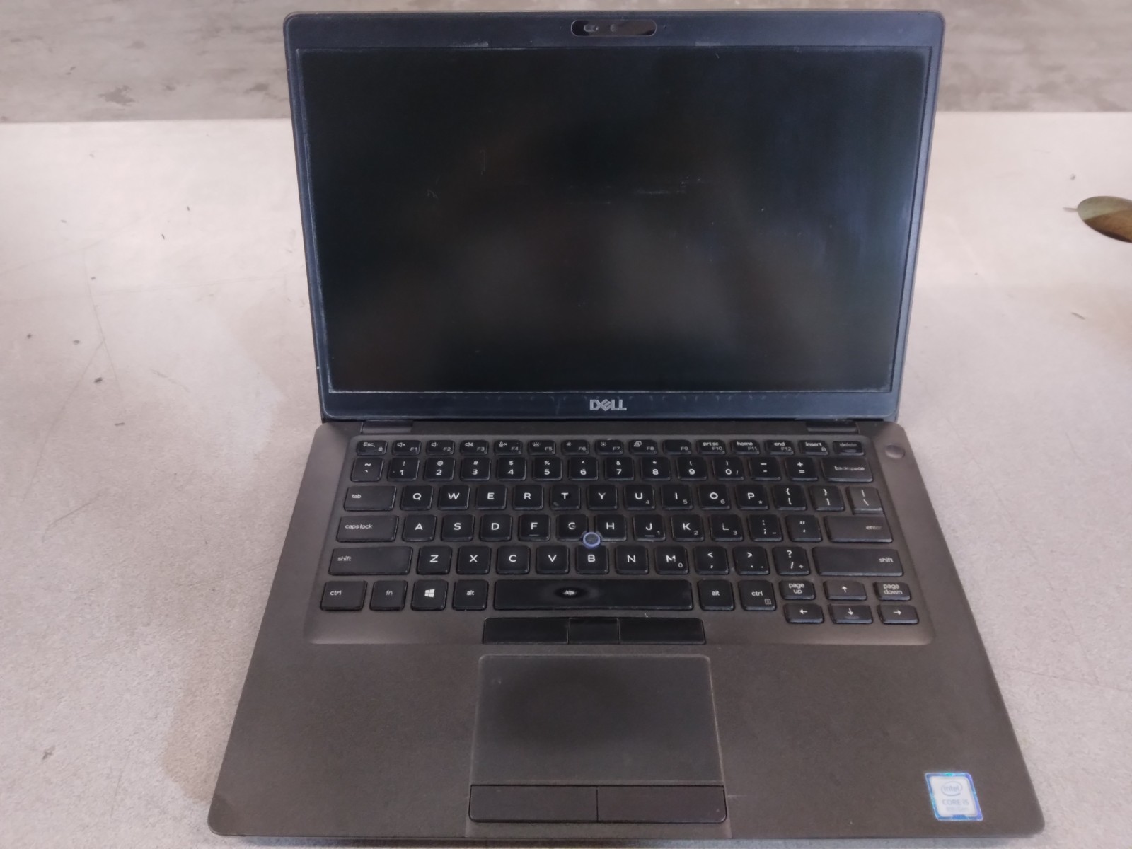 Dell*Latitude*5400*Intel*i5-8365U*256GB*NVMe*8GB*DDR4*Intel*UHD*620*No*OS