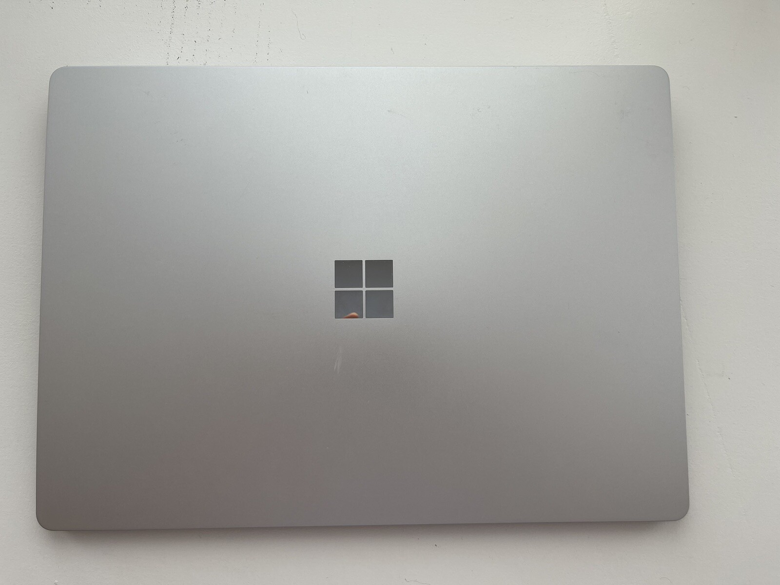 Microsoft Surface Laptop 3 13.5″, 128GB SSD, Intel Core i5 10th Gen, 8Gb RAM