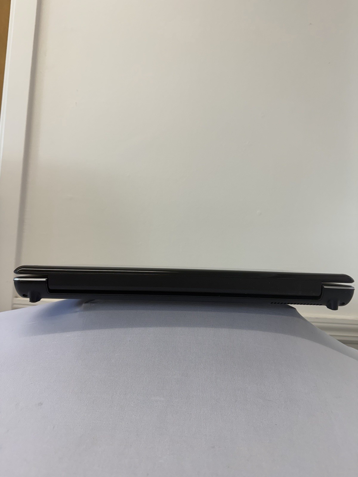 HP Notebook G71-340US Laptop – Good Screen – Intel Duo T6600 – Read Des