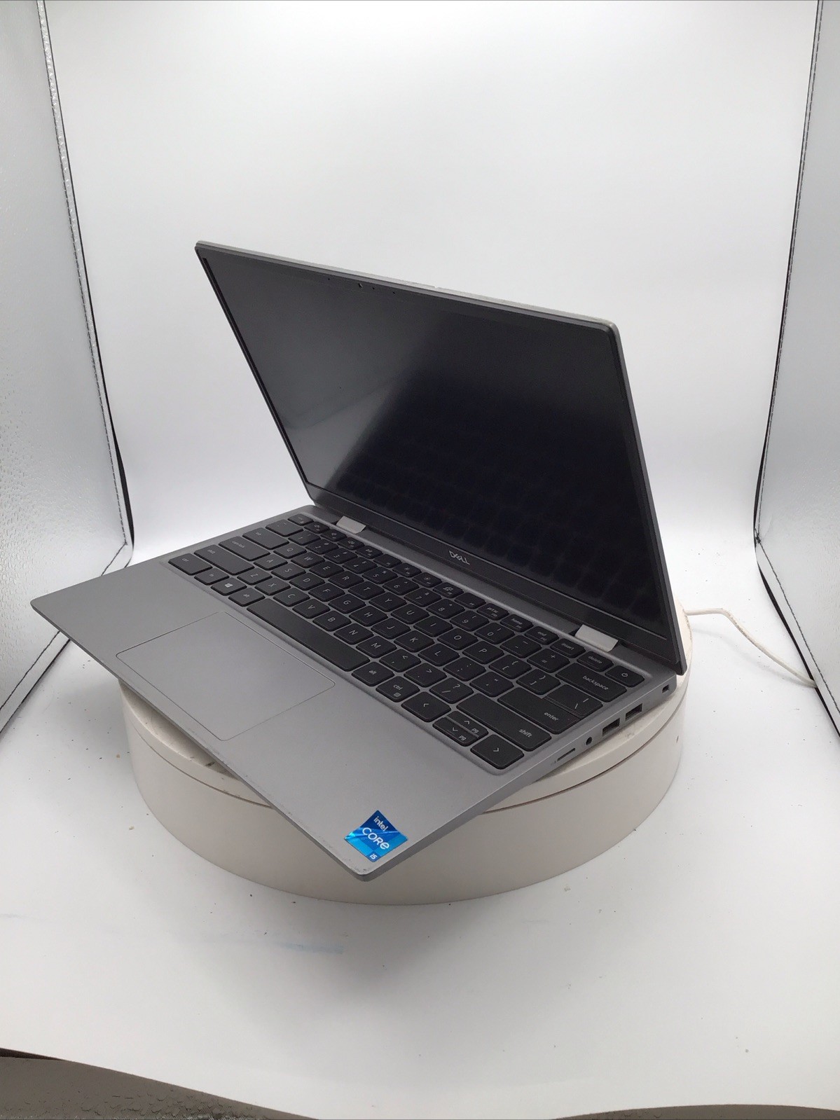 Dell Latitude 3320 13.3″ Laptop i5-1135G7 8GB RAM 256GB SSD Win11Pro Used READ