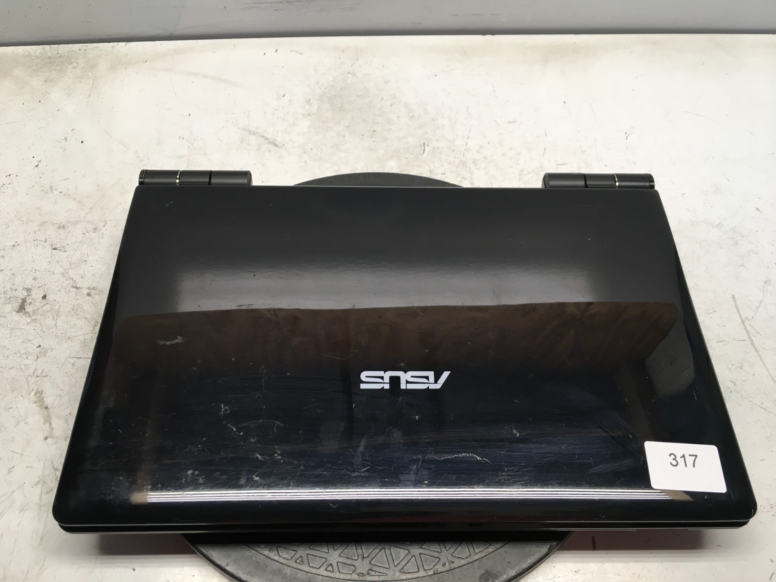 Asus U81A Intel Core 2 Duo T6500 2.1GHz 4 GB NO HDD