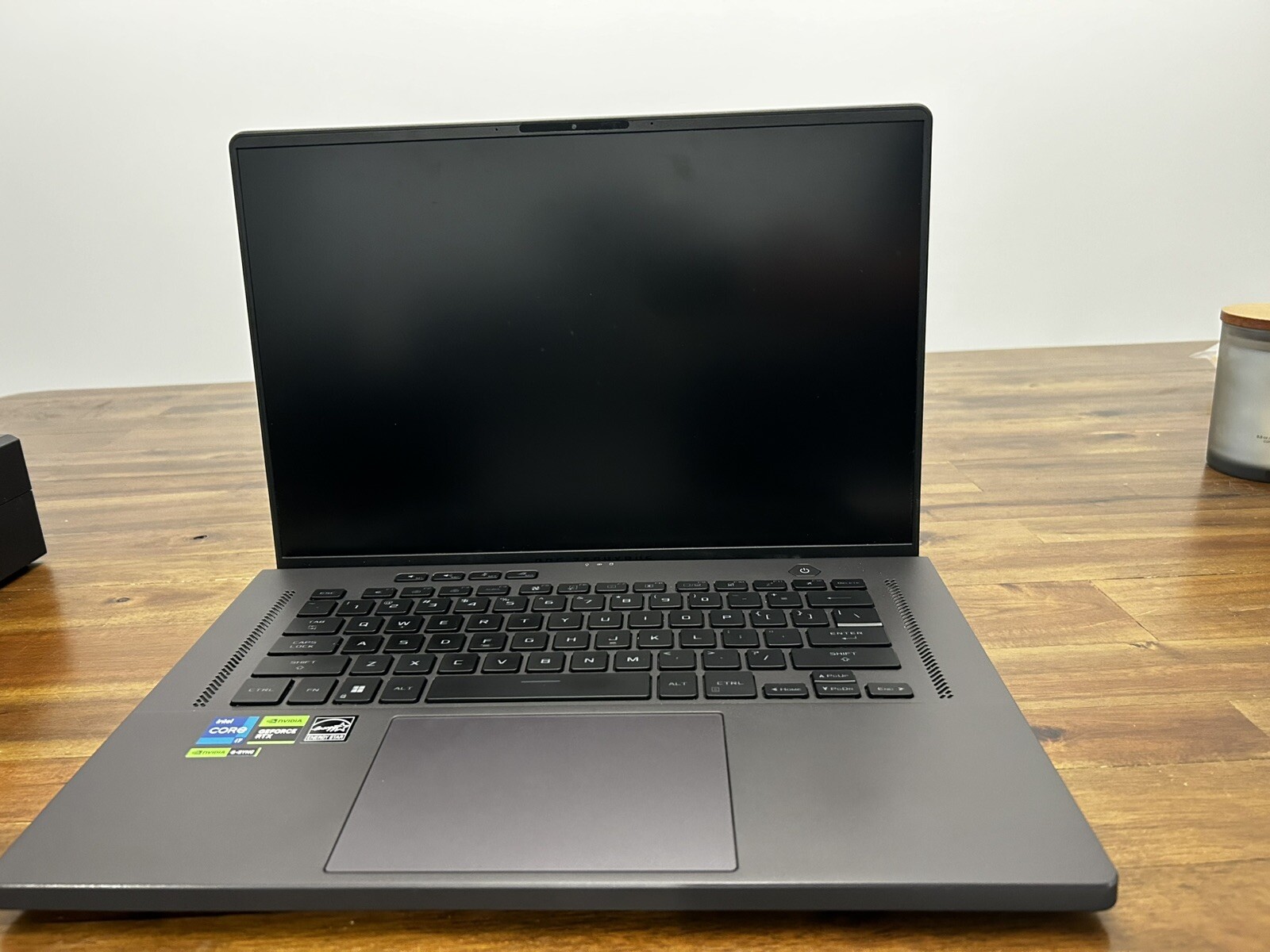 Asus ROG Strix G16 G614 16 165Hz FHD+ 2.6 GHz i7-13650HX 16GB 1TB SSD RTX 4060