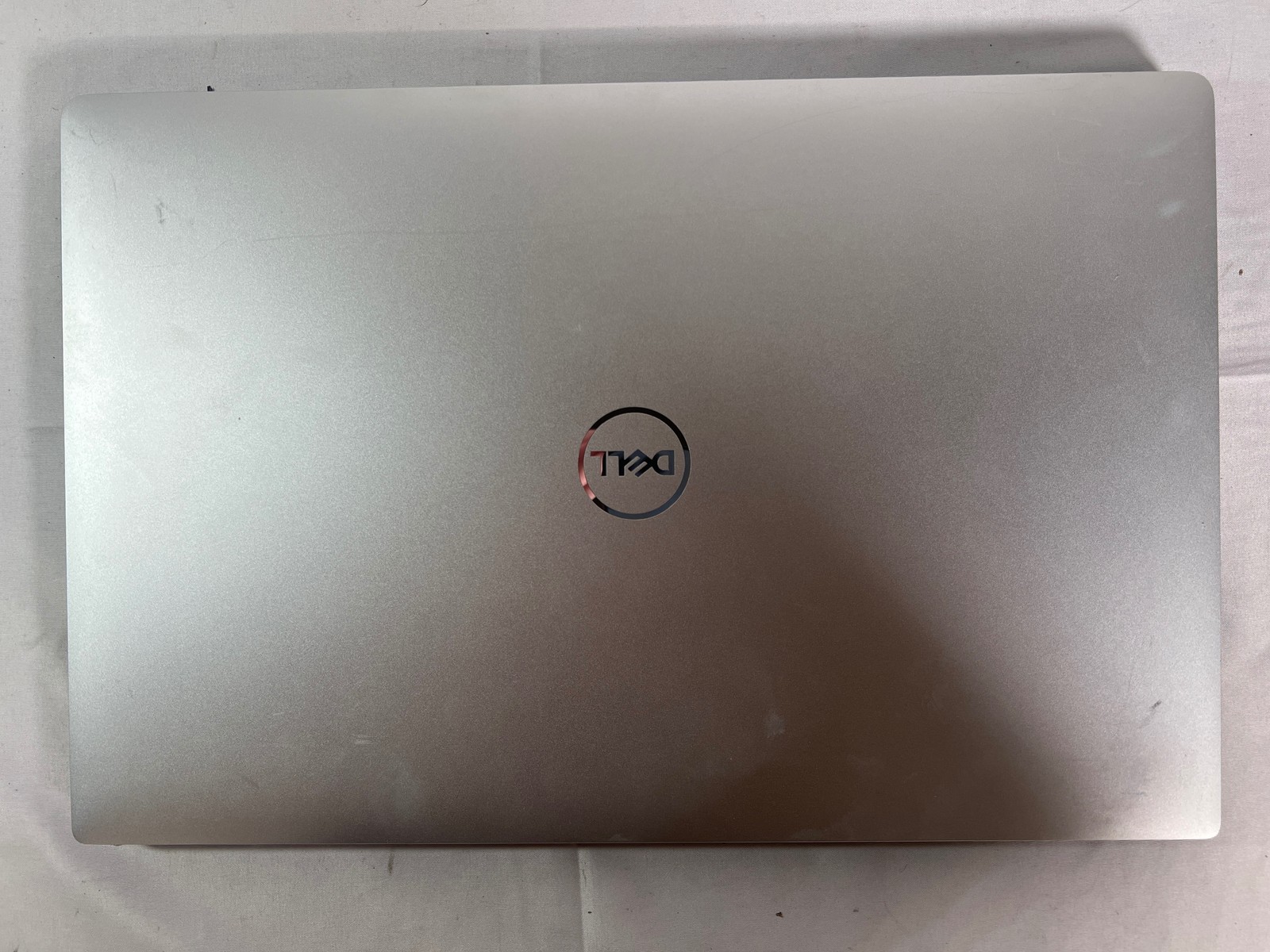 Dell XPS 15 7590 i7-9750H 2.6GHz None No Drive 15.6″ FOR PARTS/REPAIR