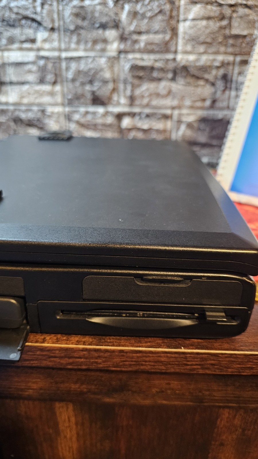 Sager Notebook Computer Model 6200AT W/ CASE & Charger Works