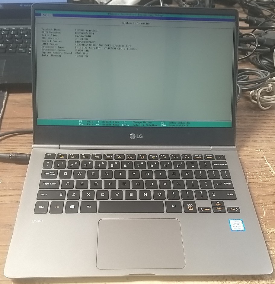 LG Gram 13Z980-A Laptop W/ i7-8550U 1.80GHz, 12GB, 256GB. *READ⬇️*