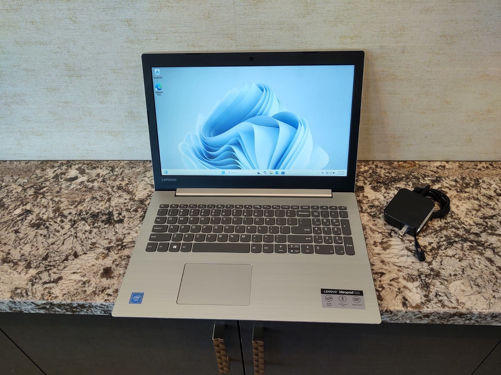 LENOVO IDEAPAD 330-15IGM Laptop w/ Celeron N4000 1.10 GHZ + 4 GB 1TB HDD