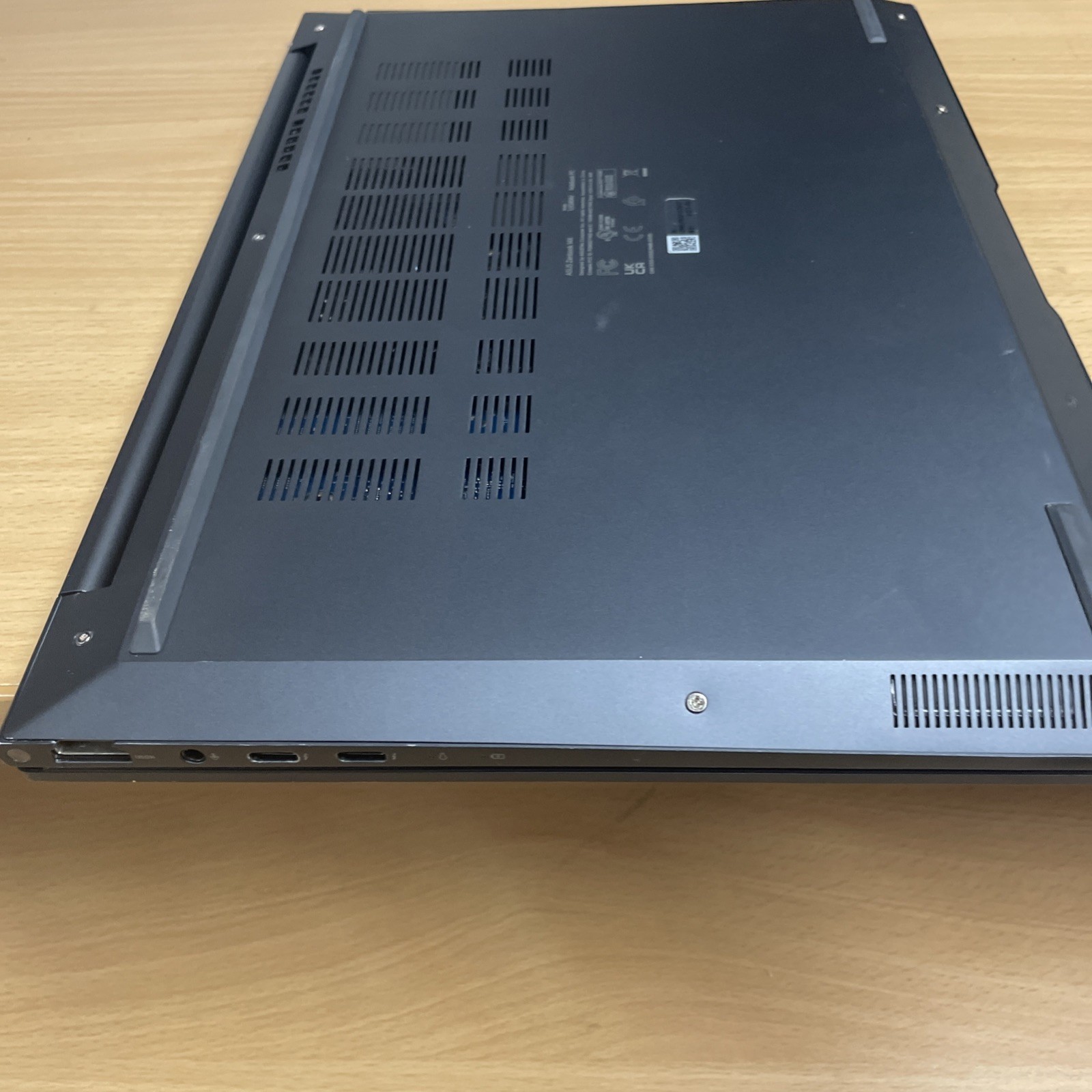 ASUS Zenbook 14 OLED I9-13900H 16GB RAM 1TBSSD