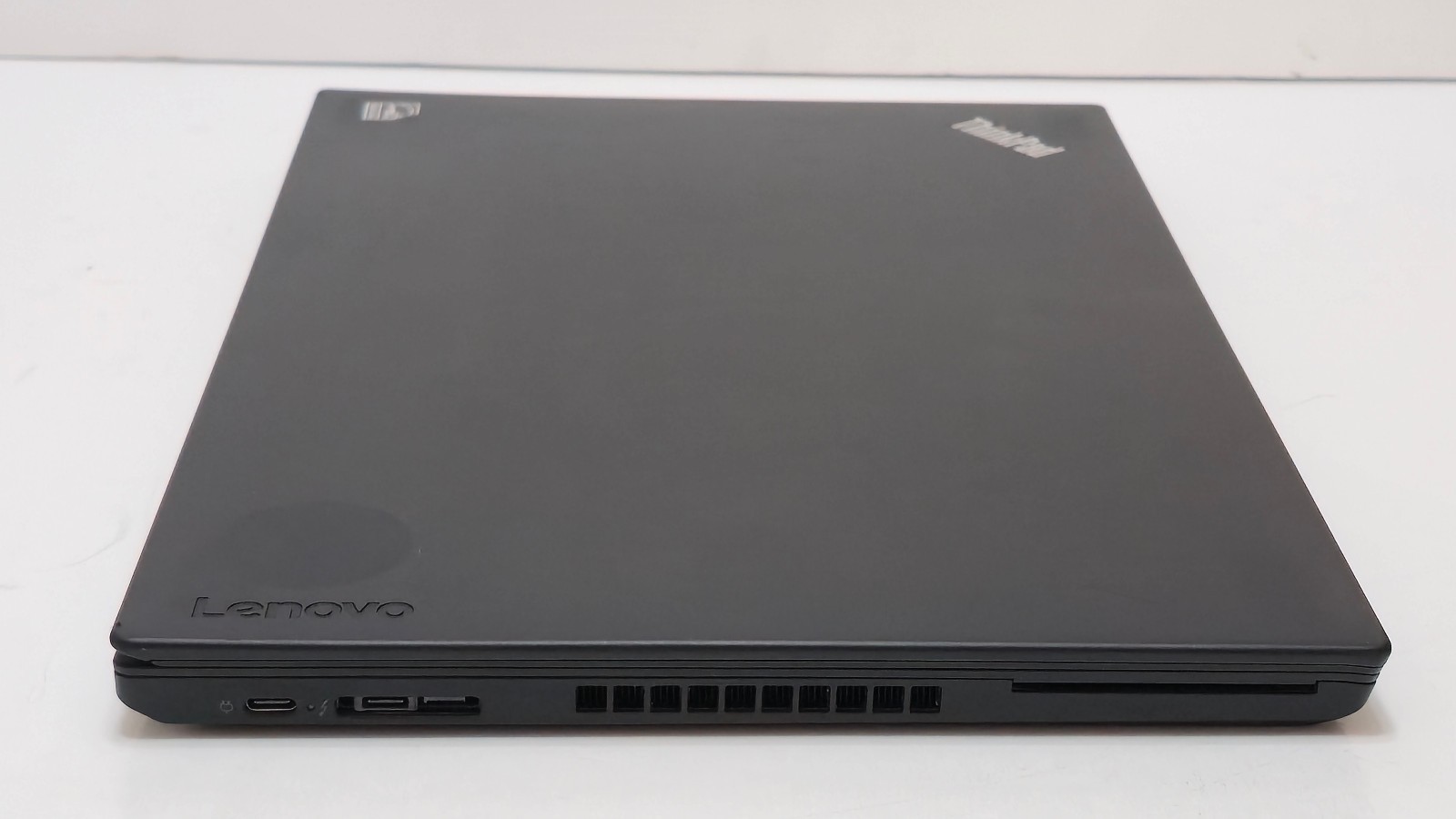 Lenovo ThinkPad T480 (i7-8th 32GB RAM 1TB SSD) 14″ Touch GeForce 2GB GPU