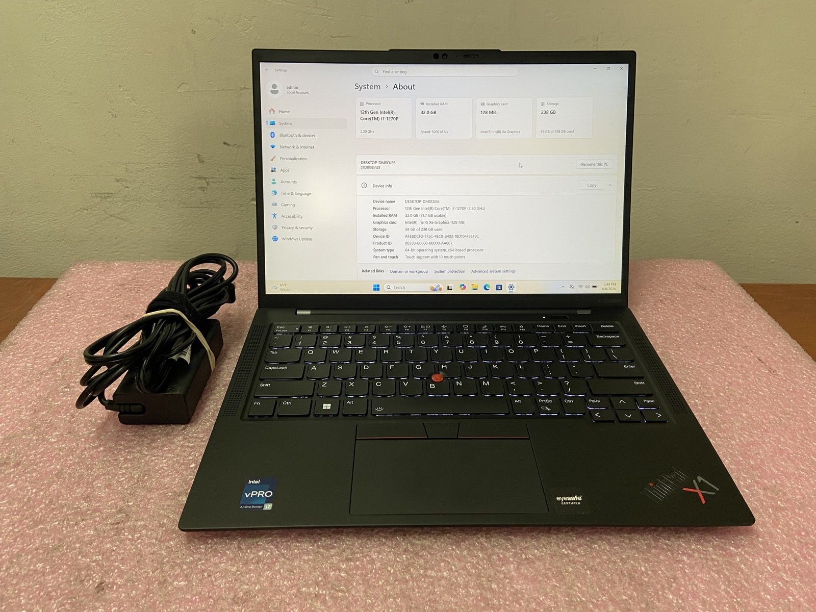 Lenovo ThinkPad X1 Carbon Gen 10 14″ i7-1270P 32GB 256GB Win 11 w/PA – CLP36A