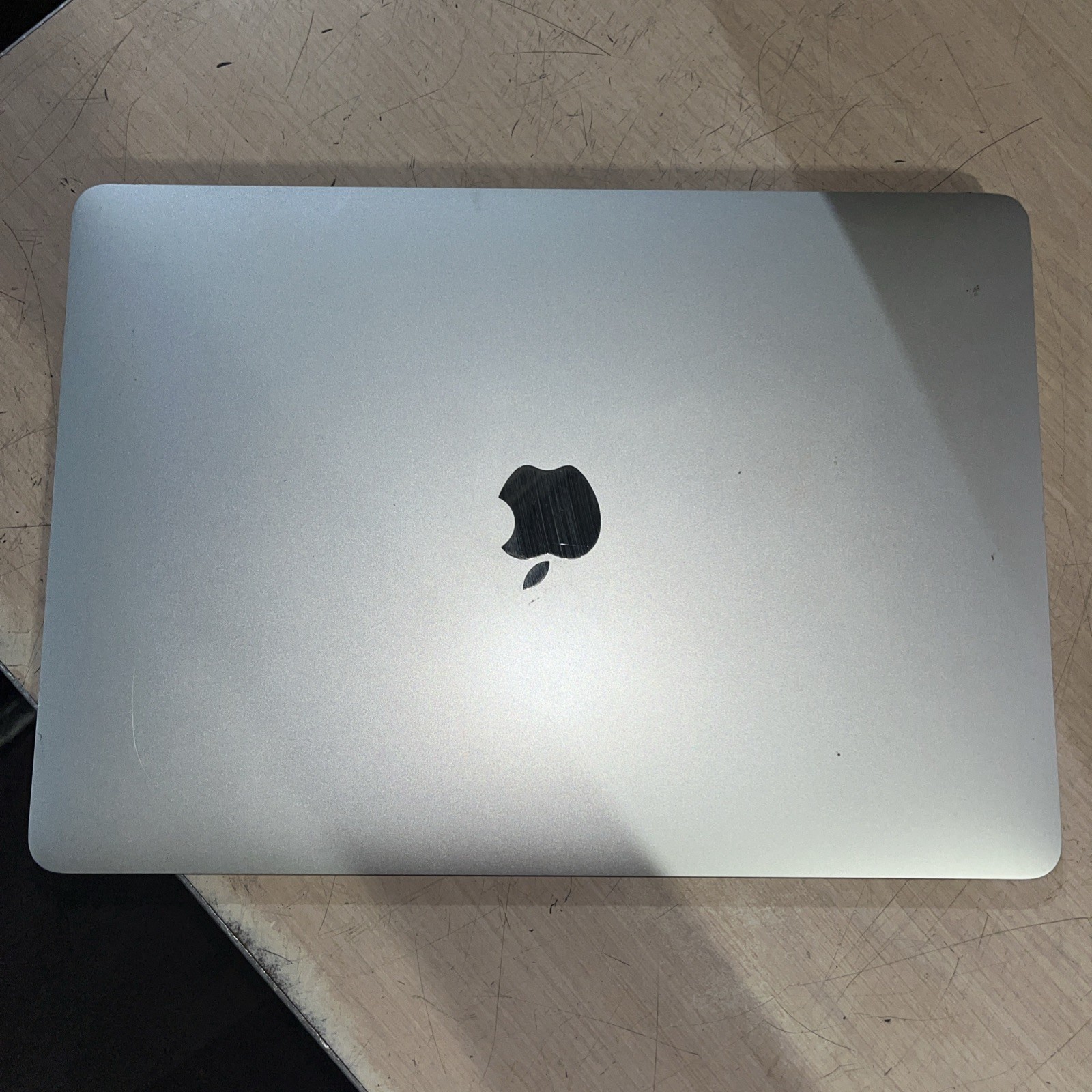 APPLE MACBOOK AIR 13″ SCISSOR, 2020 CORE I3-1000NG4 1.1GHZ 8GB RAM 256SSD *