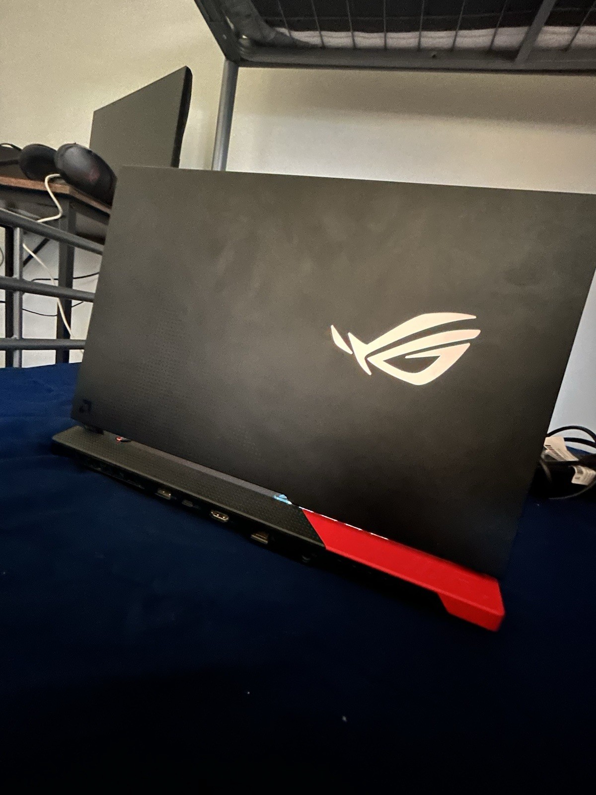 ASUS ROG Strix G15 (2022) Gaming Laptop, 15.6” 300Hz IPS Type QHD Display