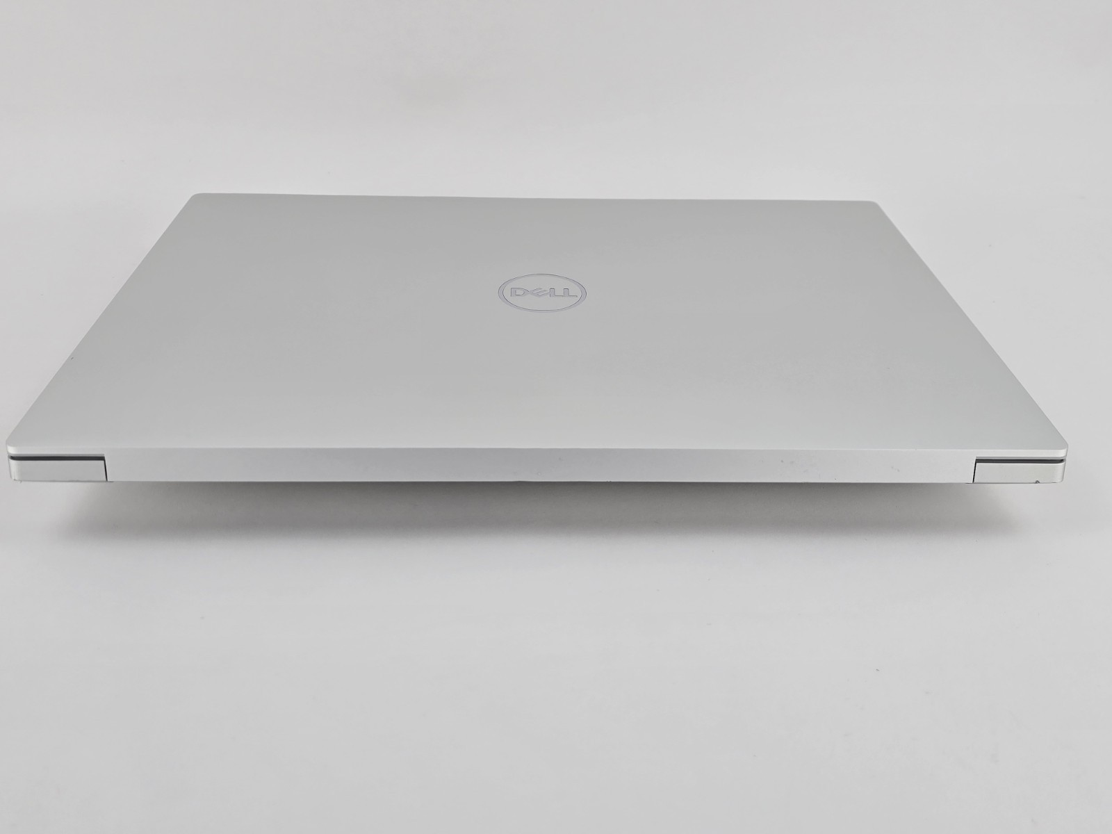 Dell XPS 16 9640 4K OLED TOUCH 2.5 GHz Ultra 9 185H 32GB 1TB SSD RTX 4060 – Good