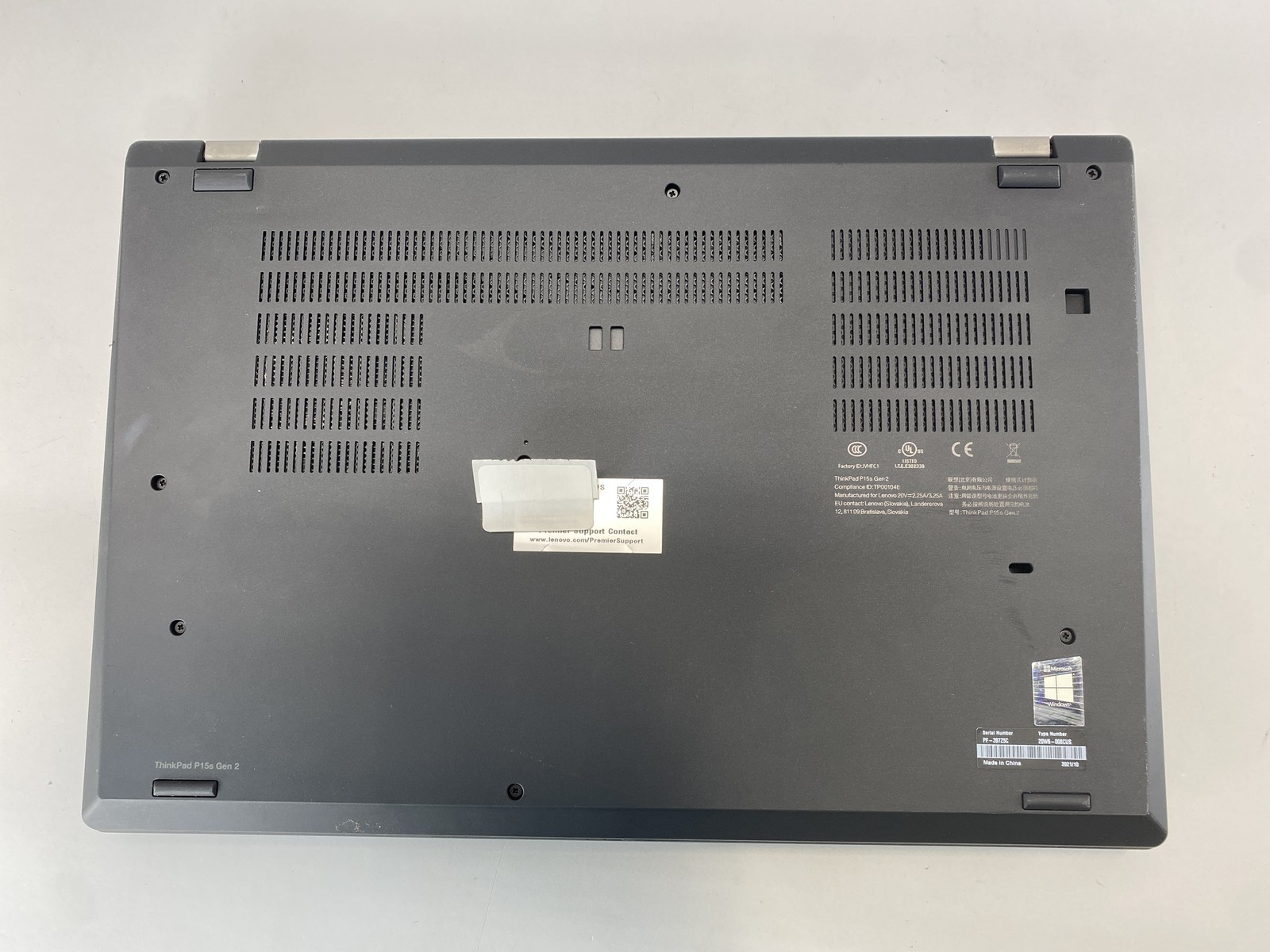Lenovo Laptop ThinkPad P15S 15.6″ Intel Core i7-1185G7 1TB Nvidia T500- Black