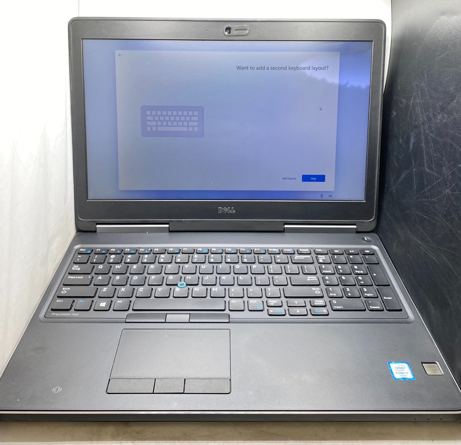 Dell Precision 7520 15.6″ Laptop Intel i7-6820HQ 2.7GHz 32GB RAM 256GB SSD