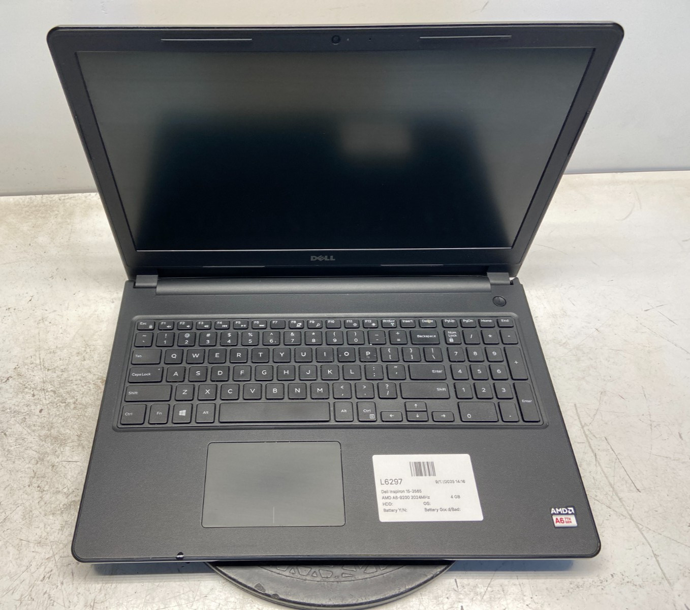 Dell Inspiron 15-3565 AMD A6-9200 2024MHz 4 GB NO HDD READ
