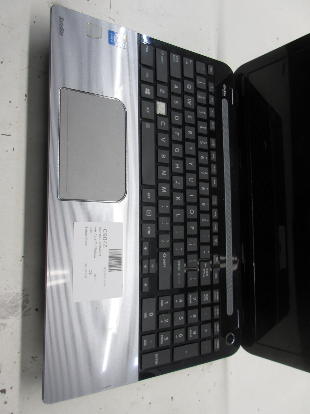 Toshiba Satellite L55-A5299 Intel Core i7-4700MQ 2.40GHz 8GB NO HDD No Batt