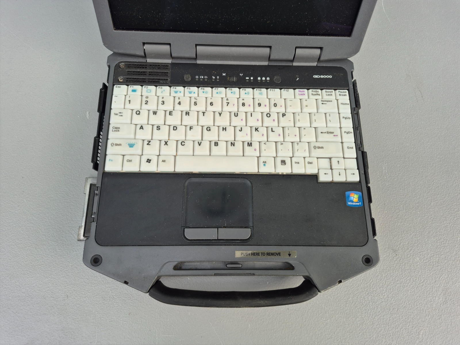 General Dynamics GD8000 Rugged Laptop CORE 2 DUO 1.86GHz