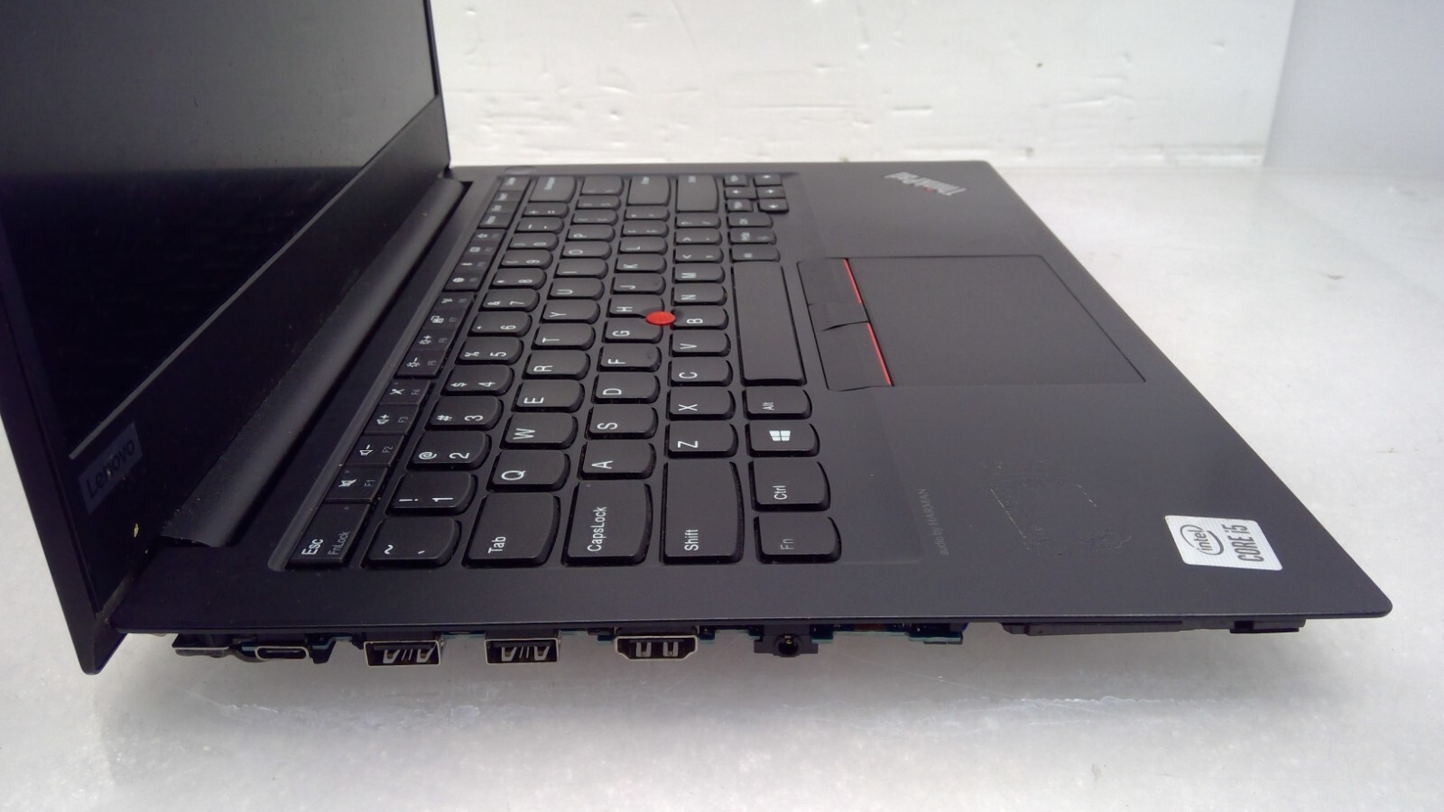 Lenovo ThinkPad E14 G1 14″LT i5-10210U@1.6GHz 16GRAM No HDD/Battery/Locked/Cover