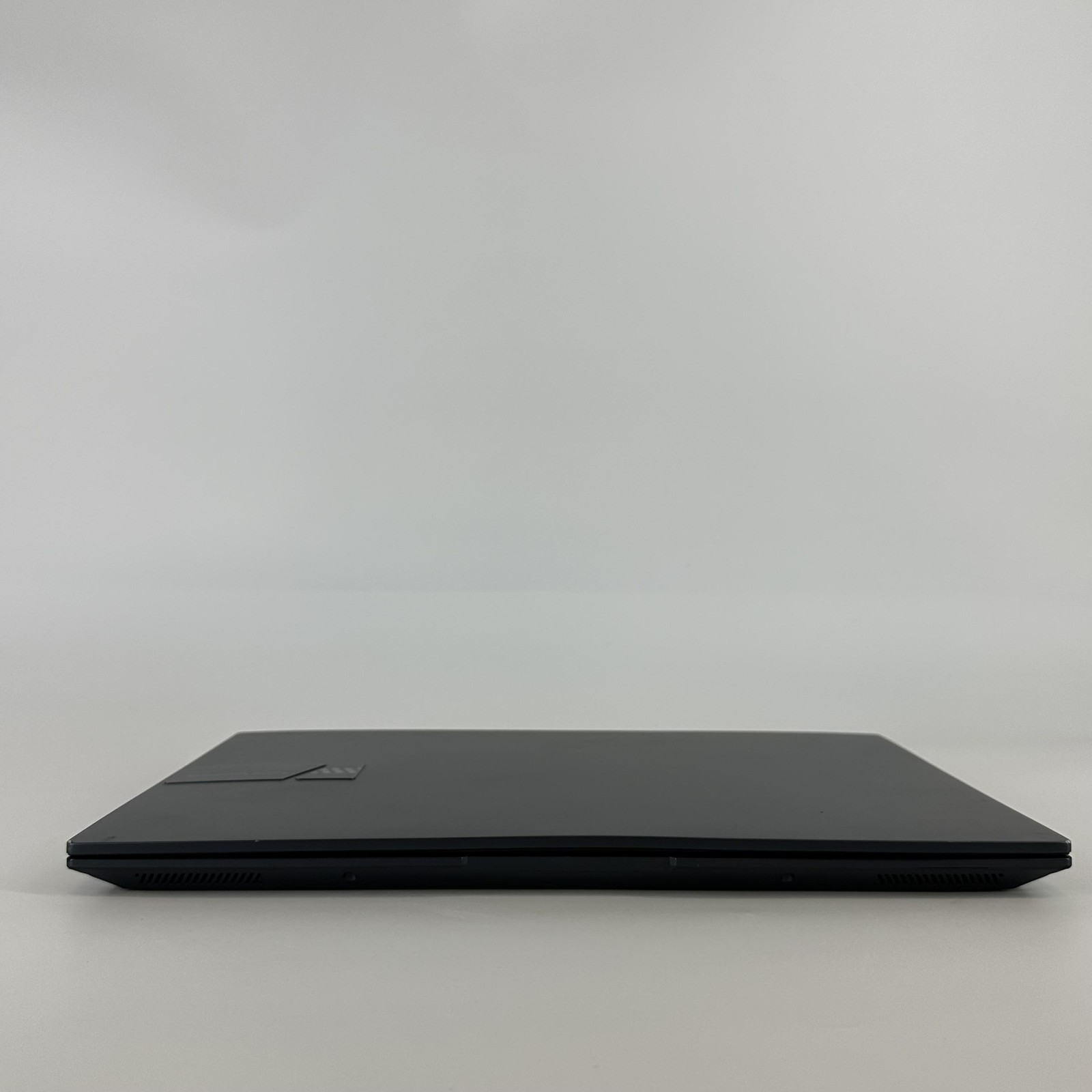 ASUS Vivobook Pro 16 K6602V QHD+ 2.6 GHz i9-13900H 40GB 1TB RTX 4060 FRAME SPLIT