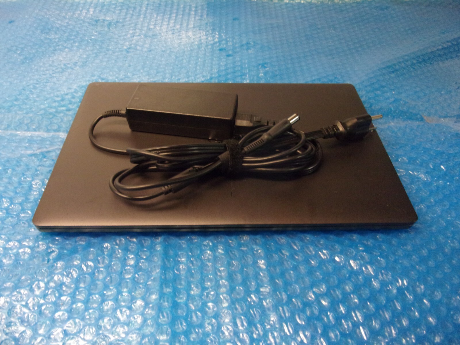 Dell Latitude 5400 14″ 1.6GHz i5-8365U 16GB 256GB SSD Win 11 Pro Ready