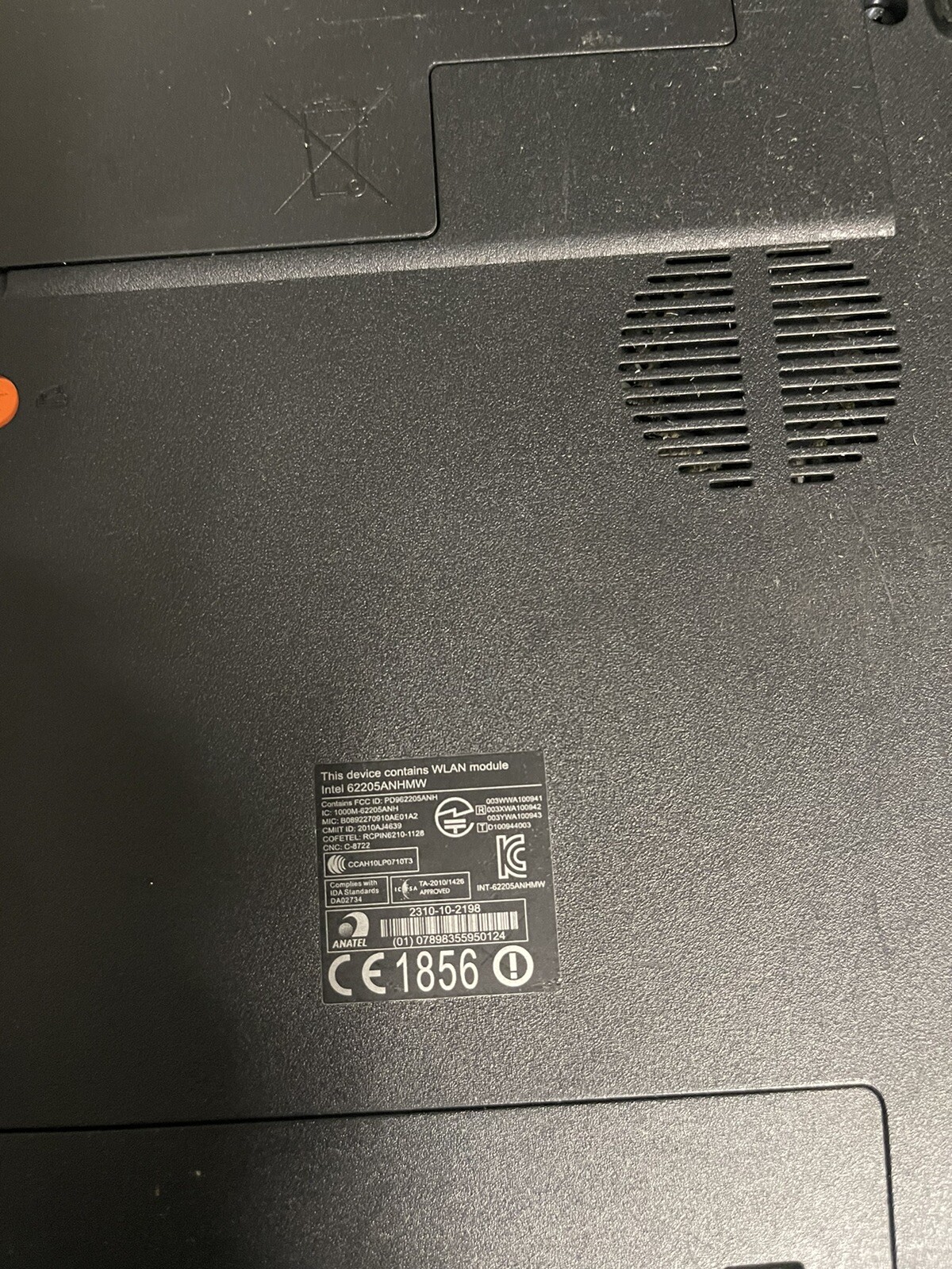 Acer Black Laptop screen 15.6 Inc for Parts no case