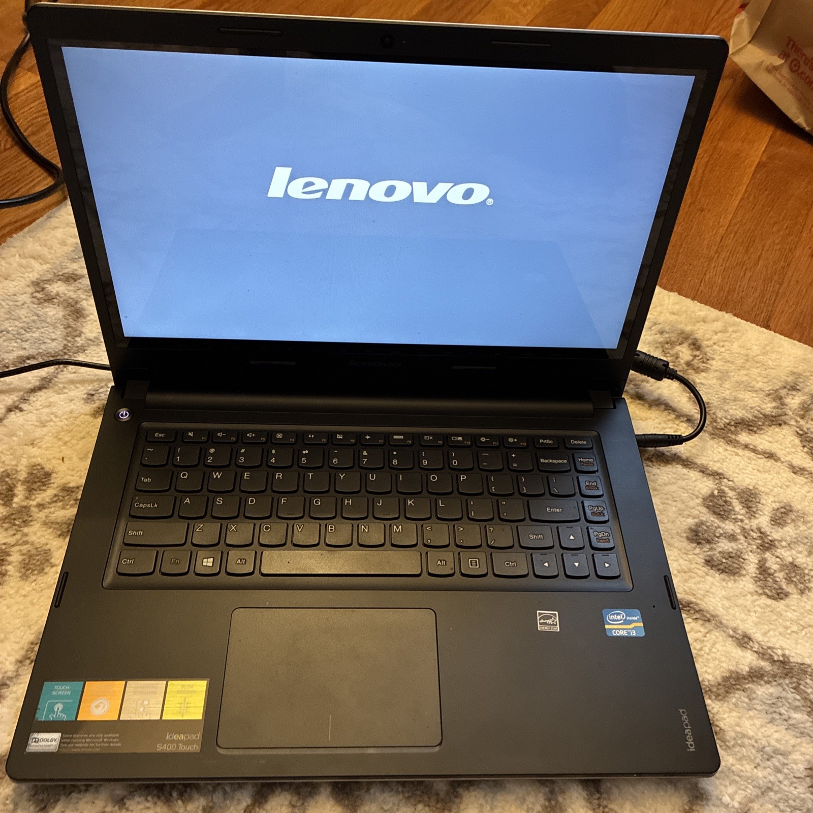Lenovo IdeaPad S400 Touch 14” Intel i3 1.8ghz 4 GB RAM 500 GB HD (Needs Battery)