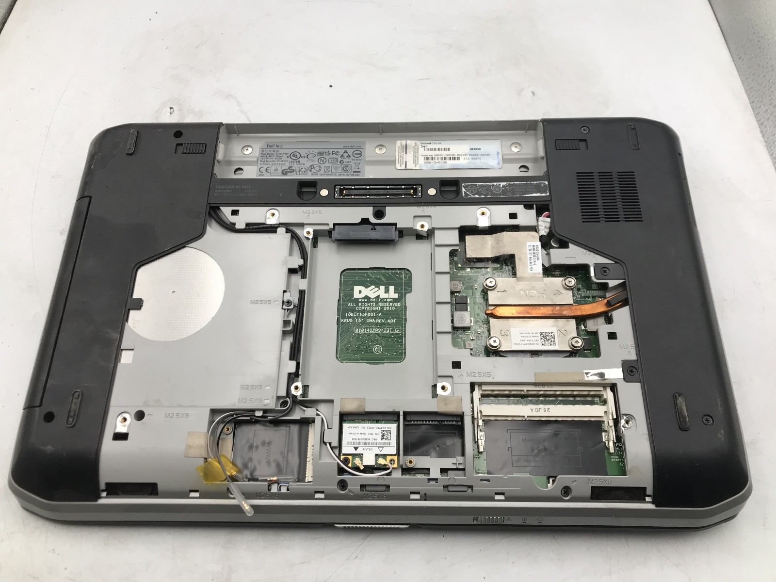 DELL LATITUDE E5520 – BOOTS TO BIOS – INTEL I5 2540M – NO RAM – READ DESCRIP -BB