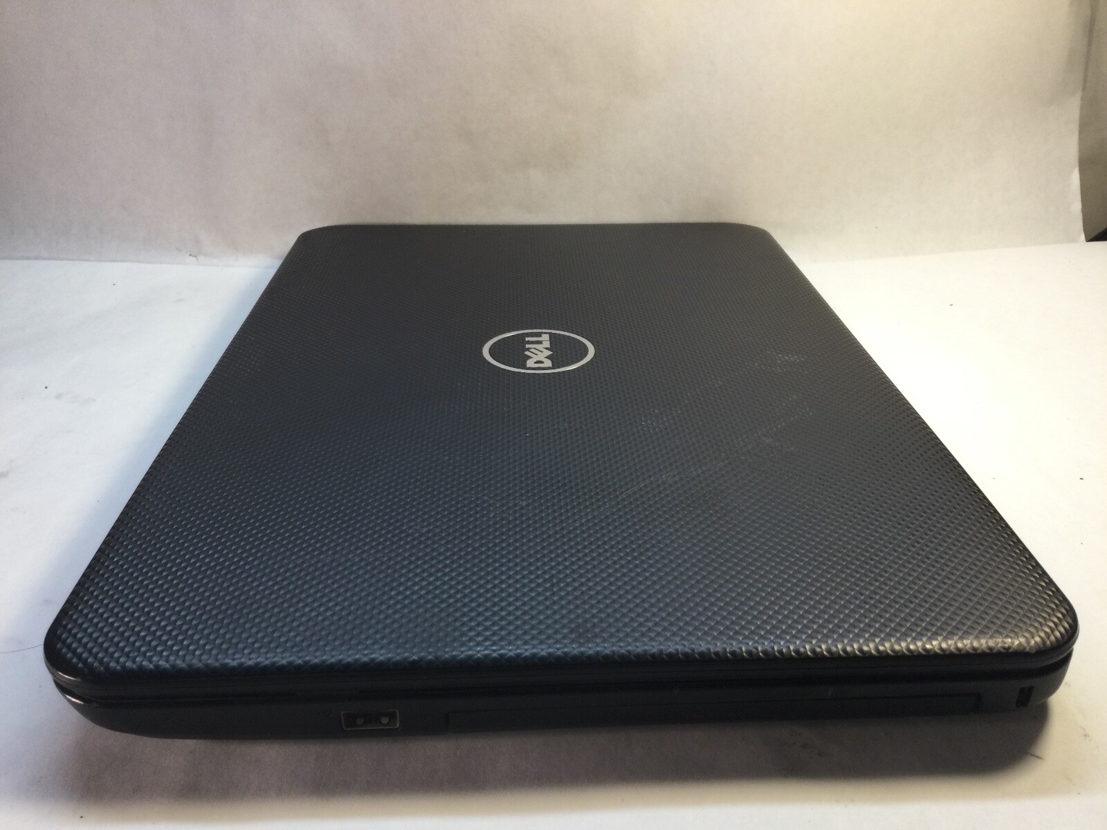 Dell Inspiron 3537 15″ Laptop Intel Celeron Dual-Core-NO KB, BAD DISPLAY -MZ