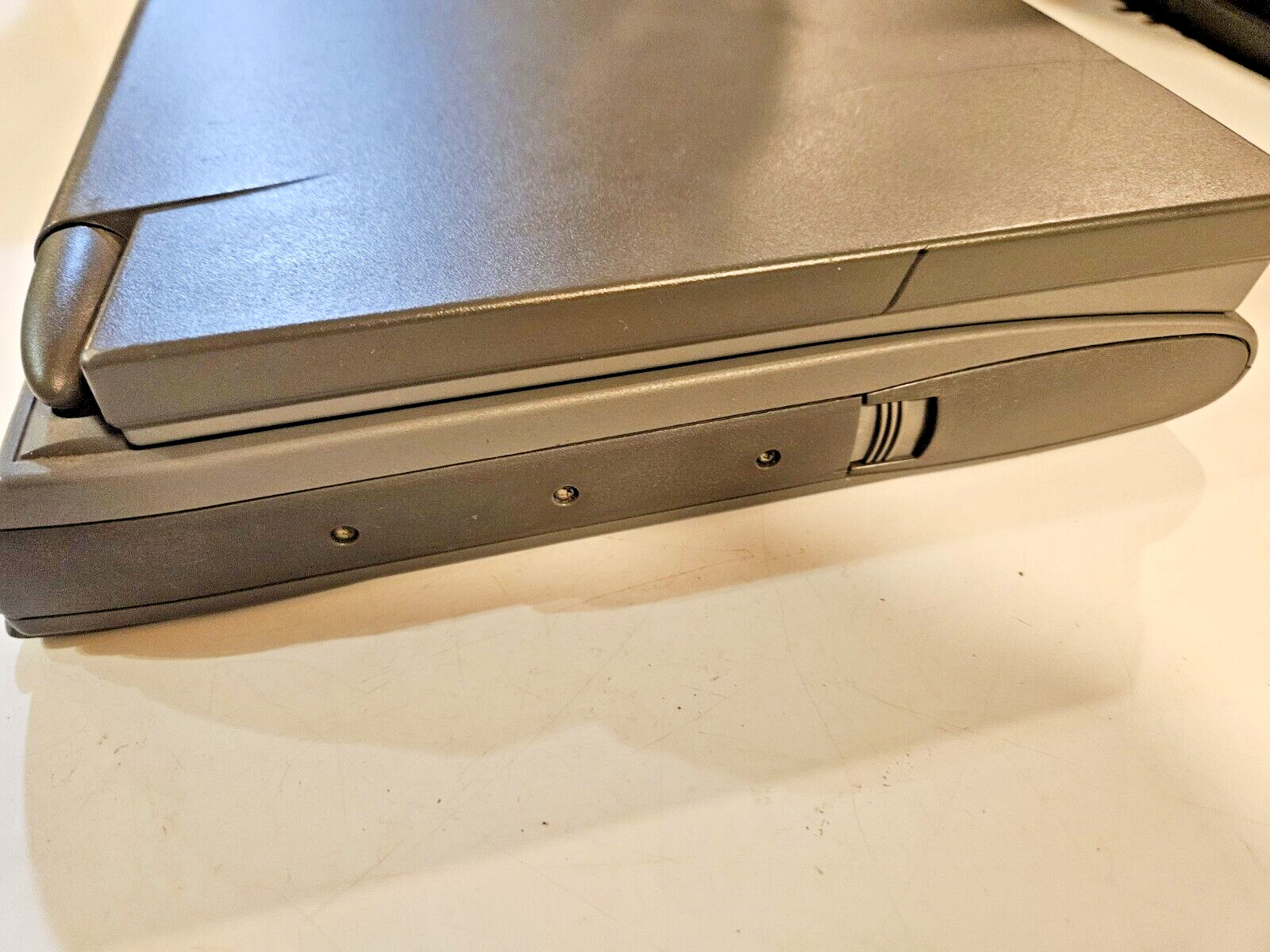 APPLE MACINTOSH POWERBOOK 500 M4880 FAMILY 500 SERIES