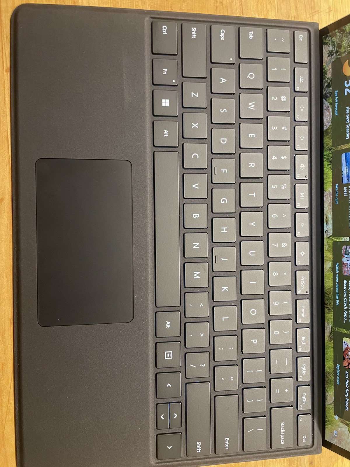 Microsoft Surface Pro 9 12th Gen i5 8GB RAM 128GB SSD Touchscreen Silver