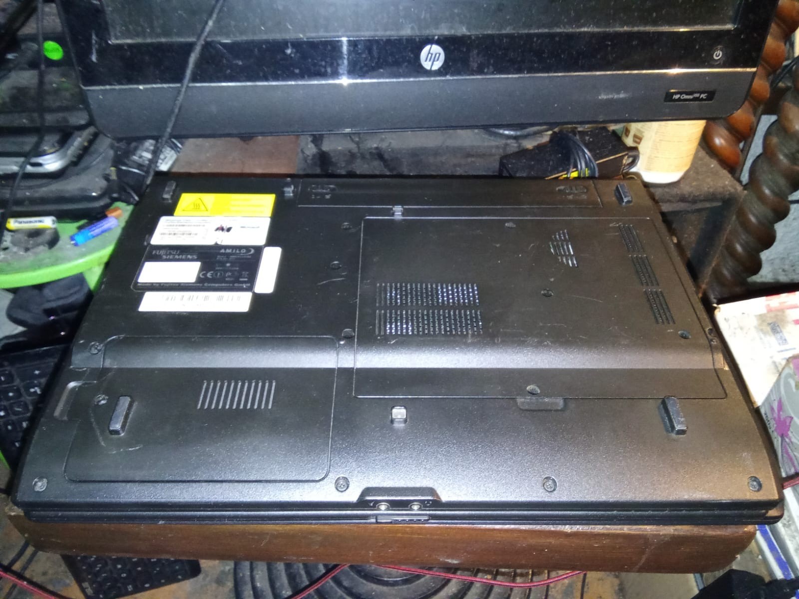 Fujitsu Siemens Amilo La 1703 Notebook