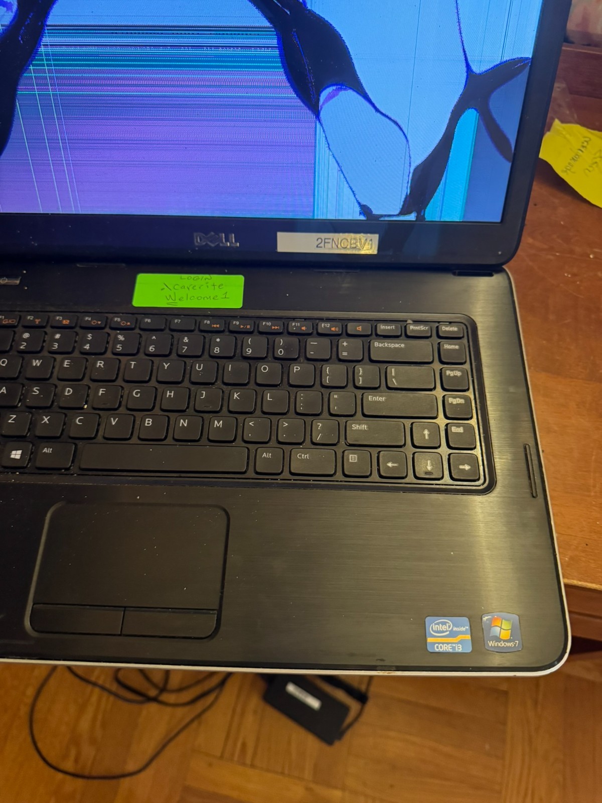 Dell Vostro 2520 – 2nd Gen i3 – 2GB RAM – Cracked Screen – No HDD/OS – Parts/Rep