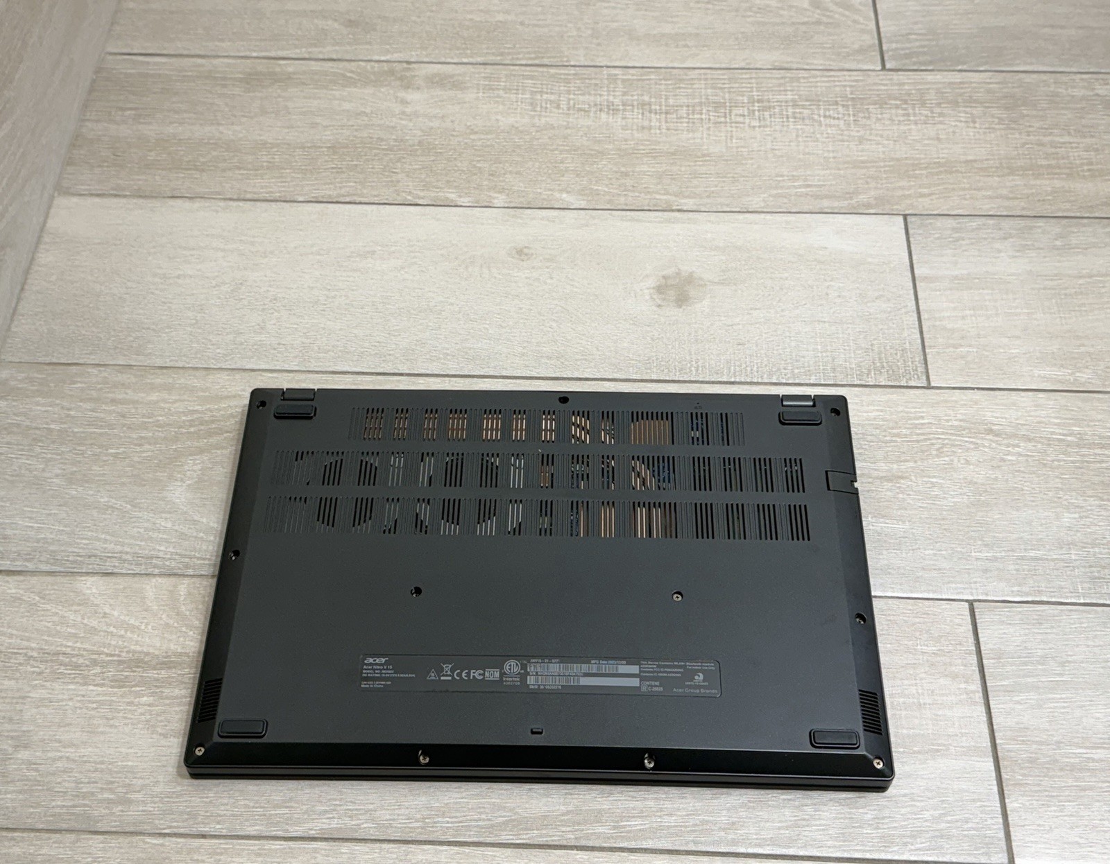“Read” Acer Nitro V 15 Core i5-13420H GeForce RTX 2050 8GB Ram 512GB SSD