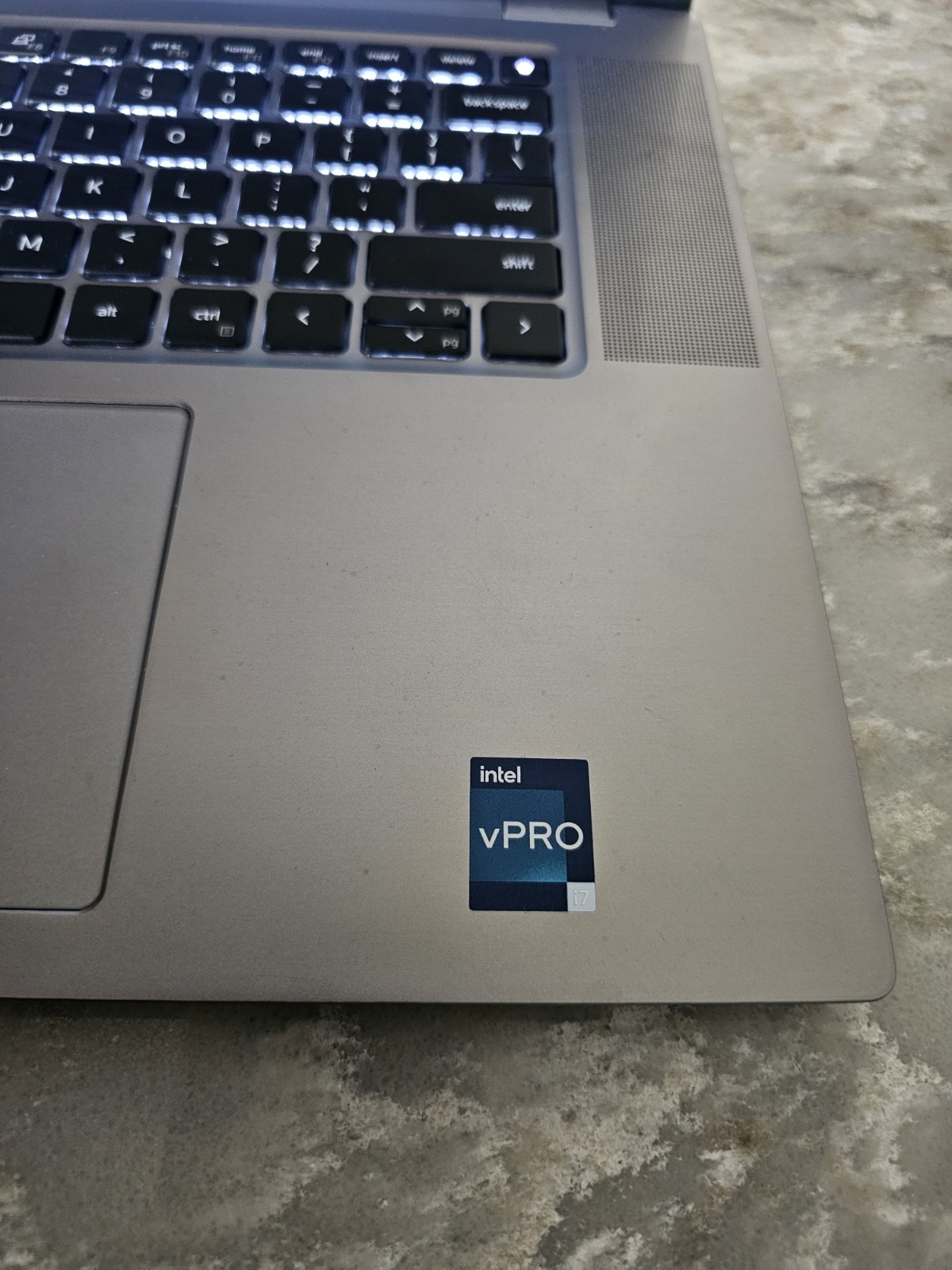 Dell Latitude 7640 16″ i7-1370P 14-Core 32GB RAM 1TB NVMe SSD Win 11 Pro Laptop