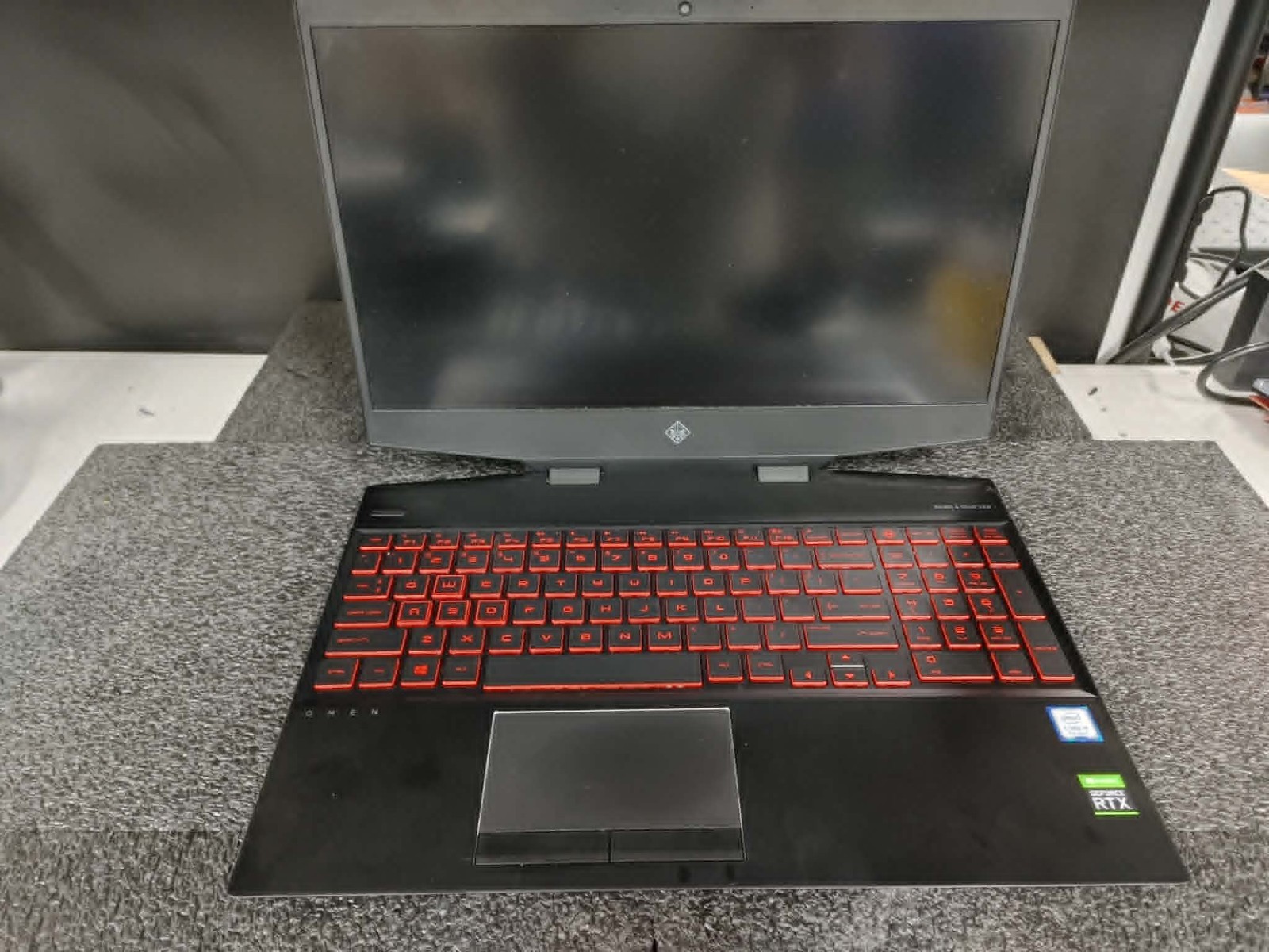 HP Omen 15-DH0XXX Intel i9-9880H 2.30GHz 16MB 512GB RTX 2080 4K Screen Notebook