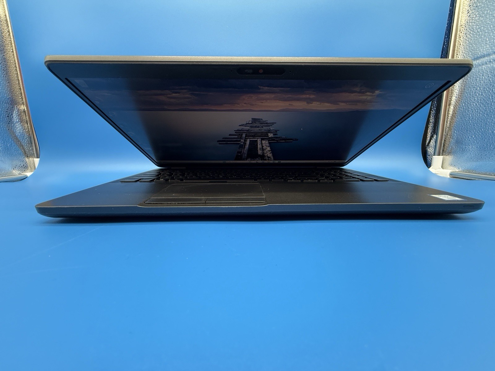 Dell Precision 3541 i5-9300H Quadro P620 4GB 12GB 512GB SSD 15.6” Win11