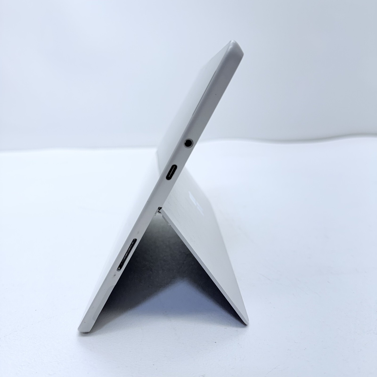 Microsoft Surface Go 1 Cellular 1825 10″ 4415Y 1.6GHz 8GB RAM 128GB *READ DESC*