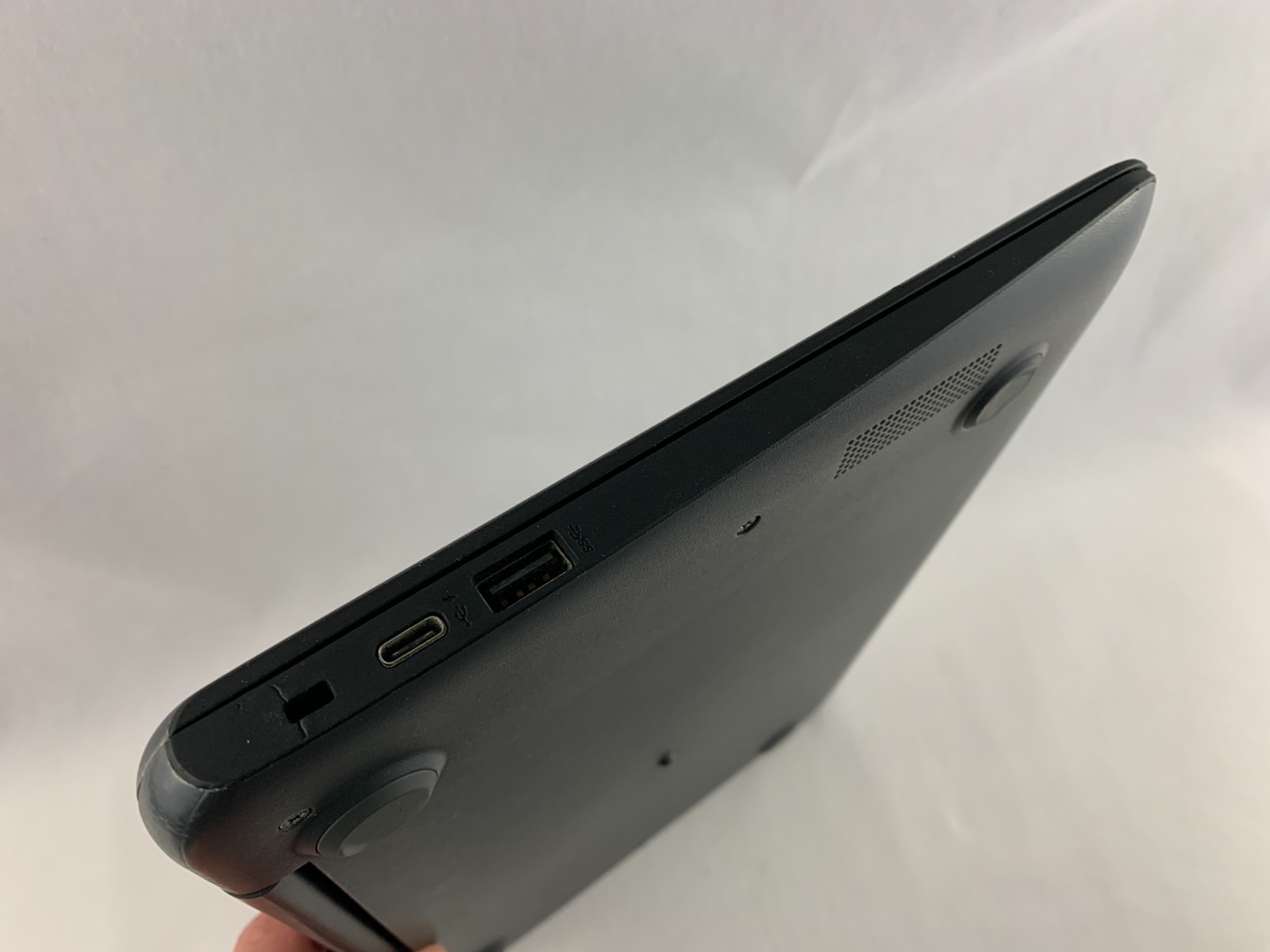 HP Chromebook 11 G6 EE, Intel Celeron N3350 2.4GHz, 4GB RAM, 92% Battery