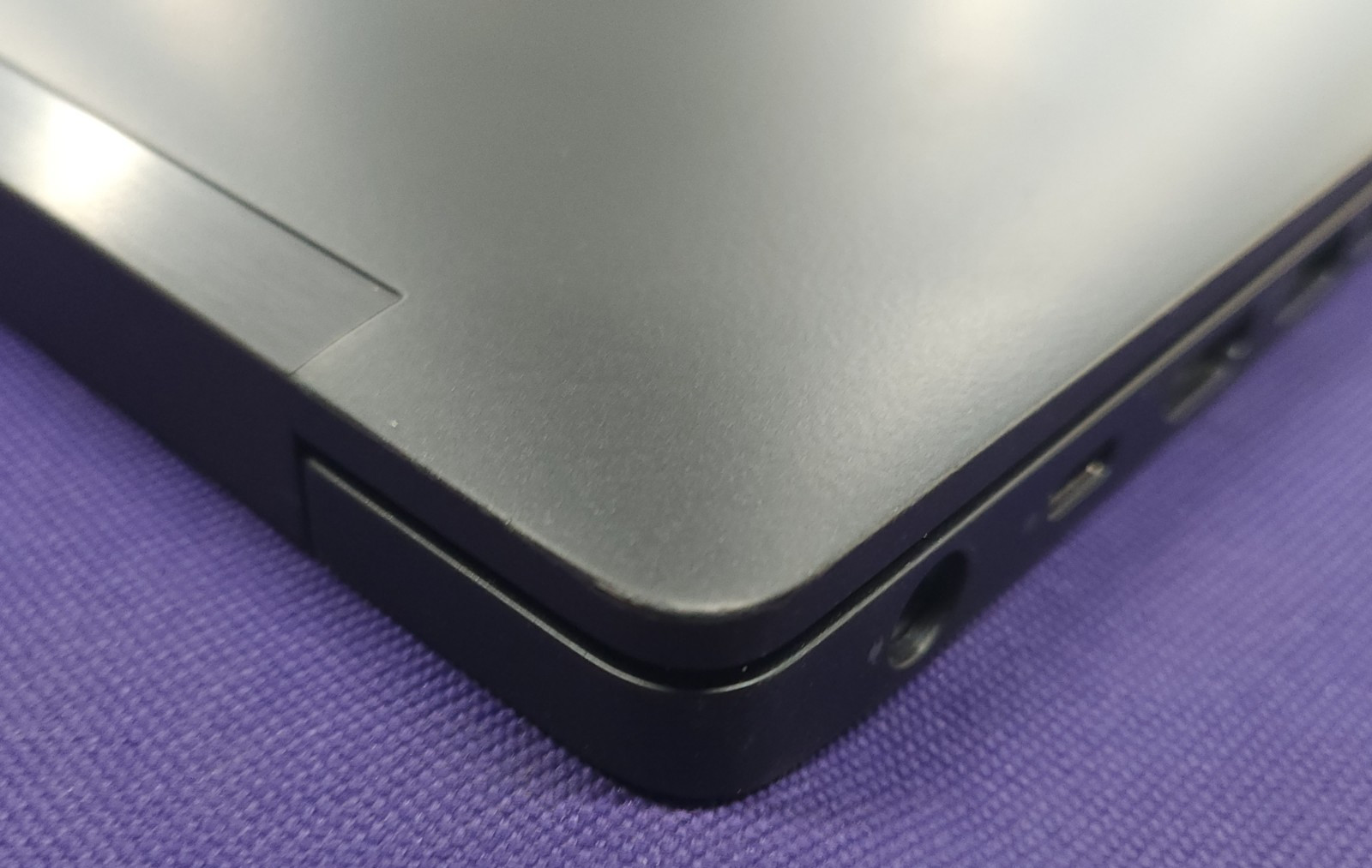 Dell Latitude 7490 Core i7-8650U 16GB RAM 512 GB M.2 FOR PARTS – PLEASE READ!