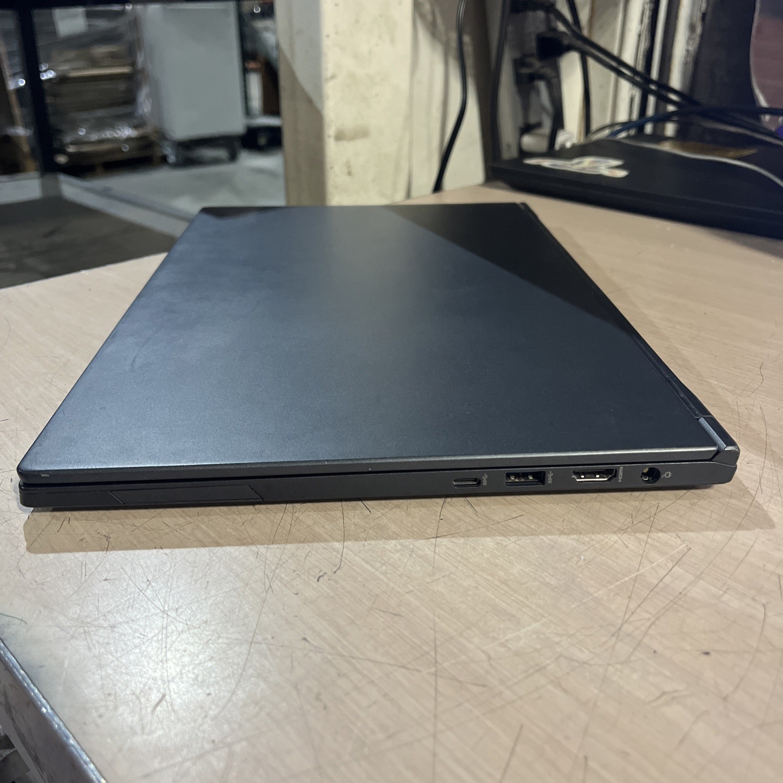 CARBON LCS15-10I7 INTEL CORE I7-10510U 1.80GHZ 16GB RAM NO HD
