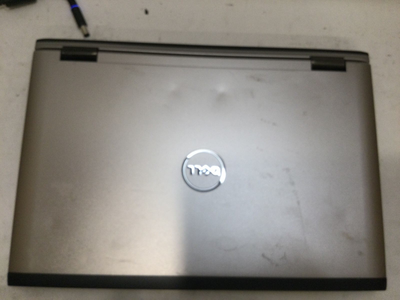Dell Vostro 3550 15.6″ / Intel Core i5 UNKNOWN SPECS / (POWERS ON/NO BOOT!) MR