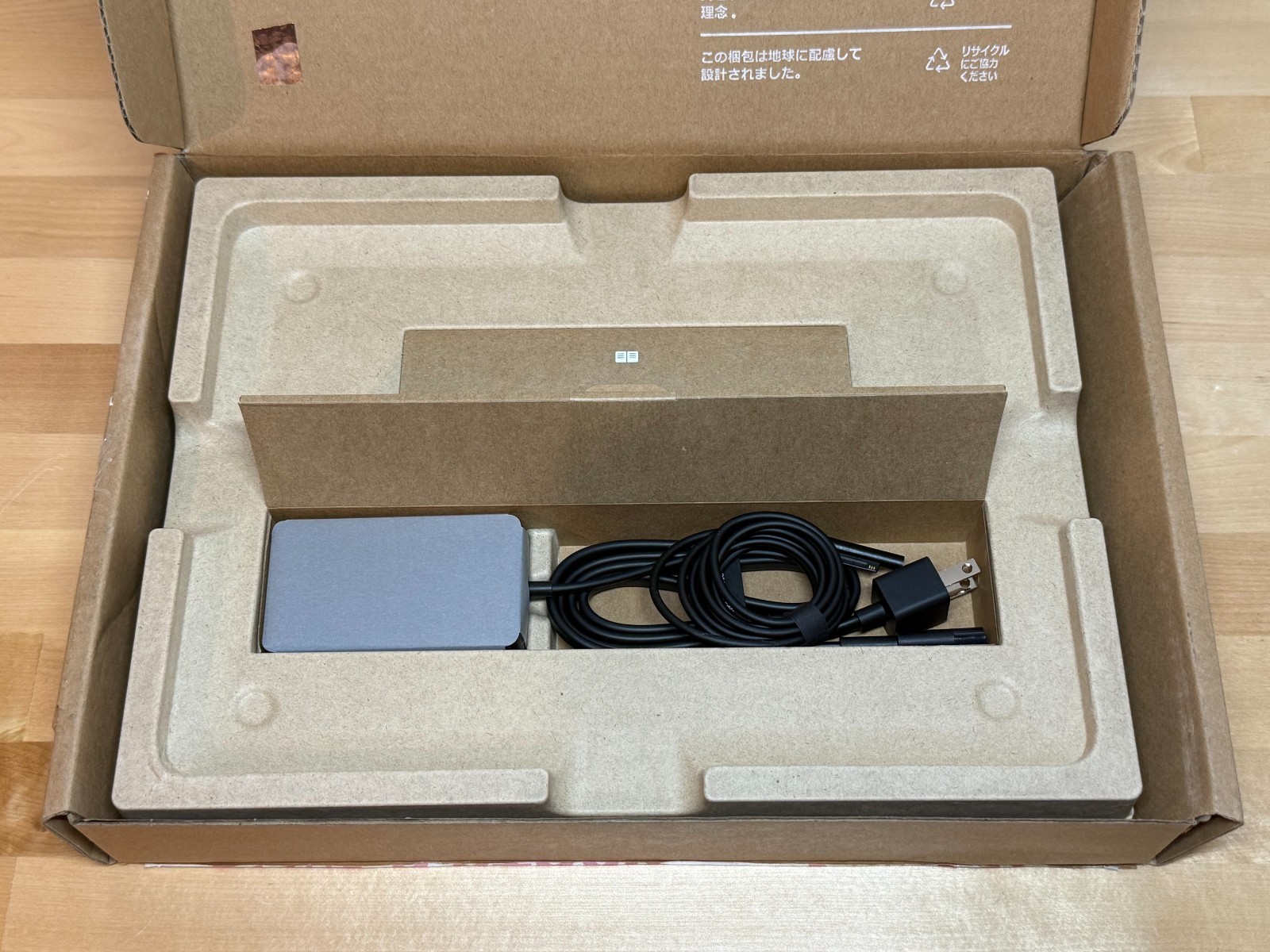 Microsoft Surface Laptop 7 13.8″ X Elite 12-Core 32GB 512GB Silver EP2-36622