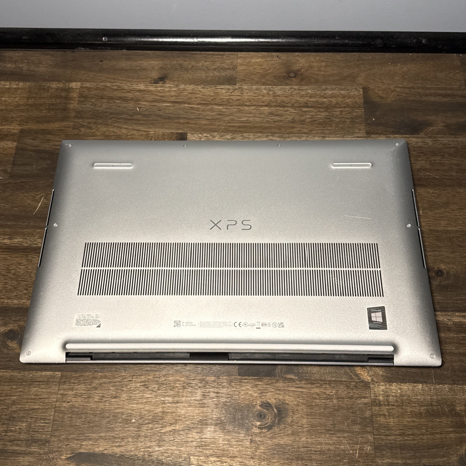 Dell XPS 17 9710 UHD+ TOUCH i9-11900H 2.50GHz 32GB 1TB SSD RTX 3060 Very Good