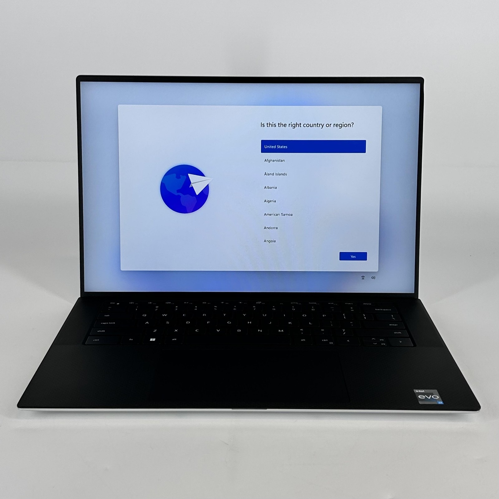 Dell XPS 15 9530 Silver FHD+ 2.4 GHz i7-13700H 16GB 512GB/512GB Arc A370M Good